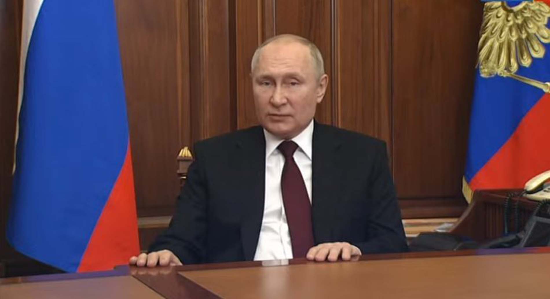 Putin canlı yayında ulusa sesleniş yaptı! Donetsk ve Luhansk devletlerini resmen tanıdığını duyurdu!