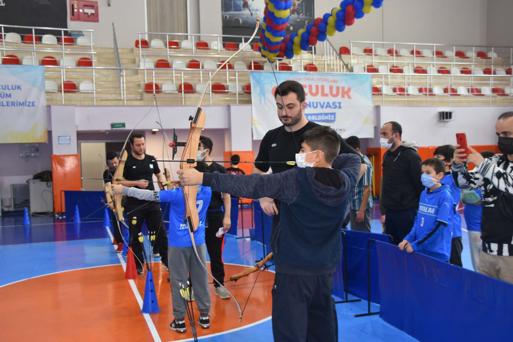 Öğrenciler Okçuluk Turnuvasında yarıştı: 100 sporcu madalya için mücadele verdi