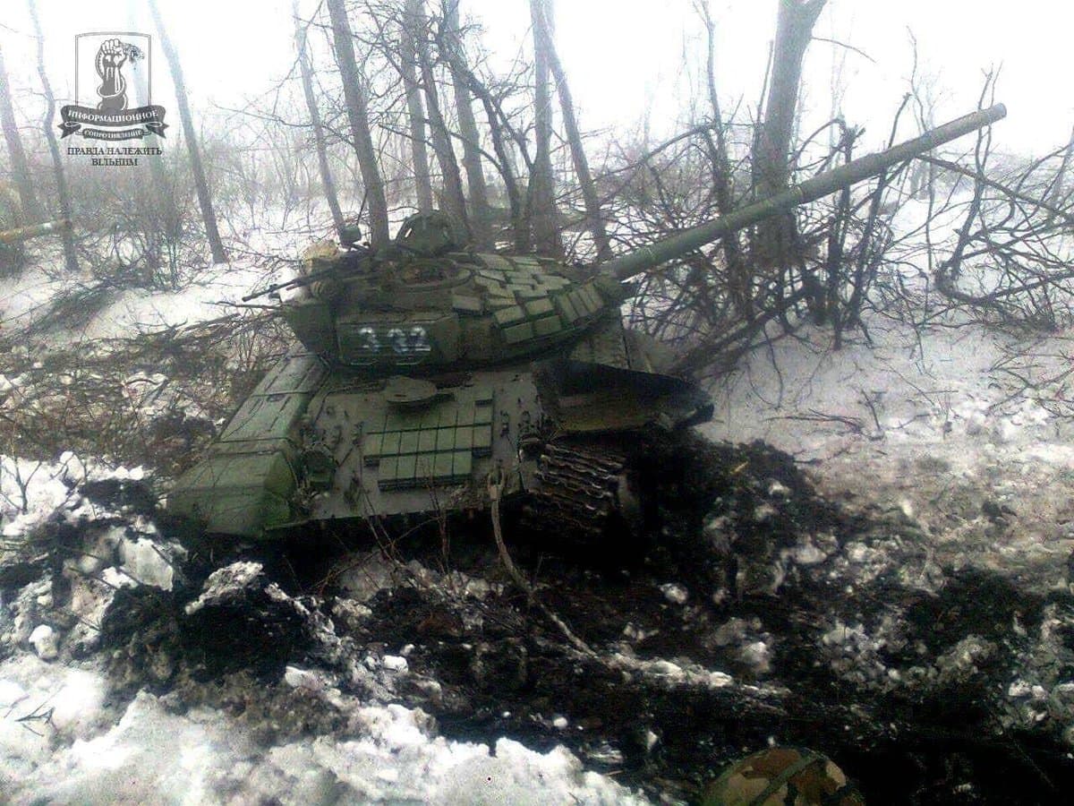 Savaşın ayak sesleri dünyaya yayıldı! Rus askerleri Donbas'a ilerliyor! Araçlar konvoy eşliğinde yola çıktı!