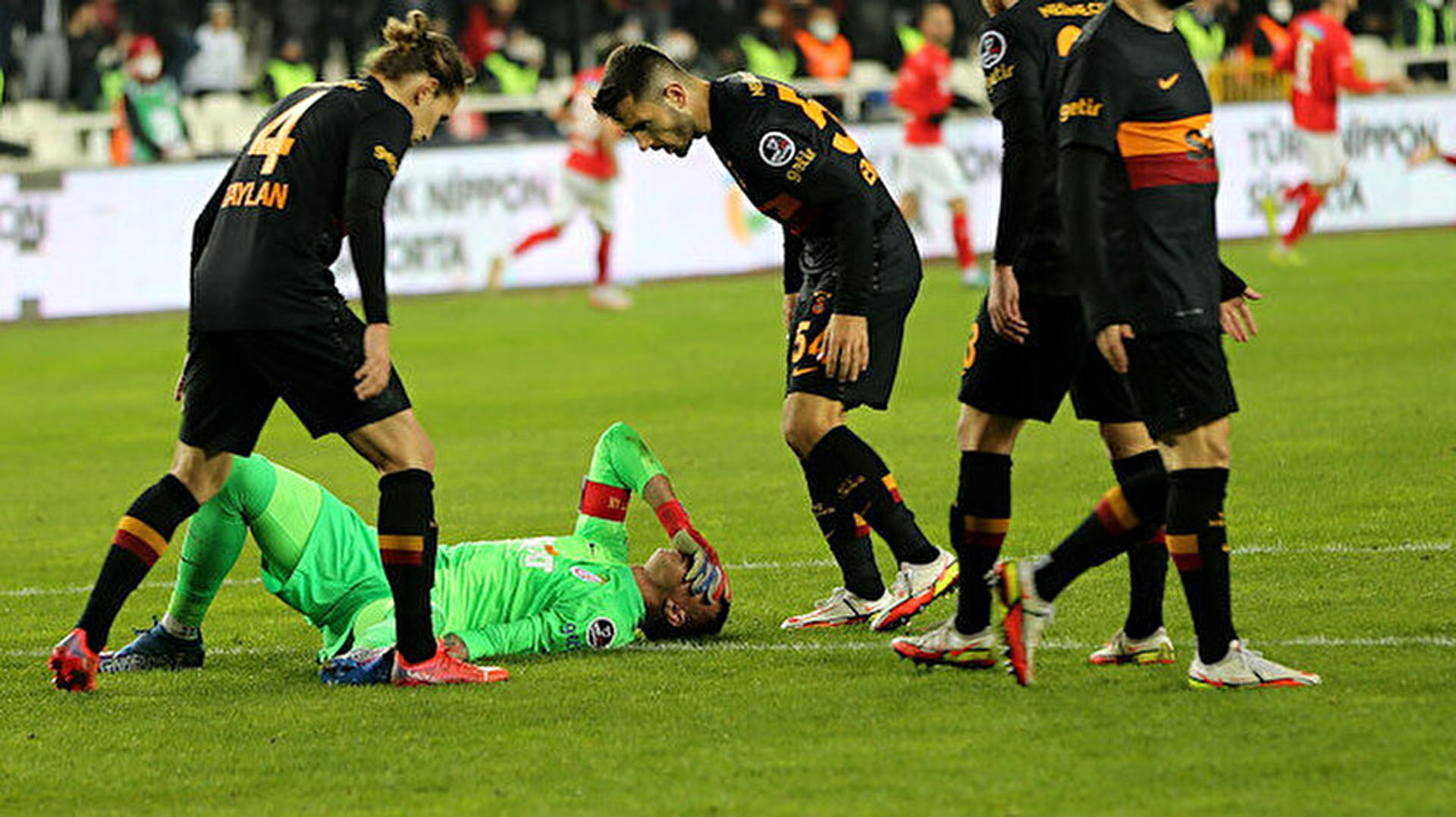 Son dakika! Galatasaray'a Fernando Muslera müjdesi! Takıma döndü!