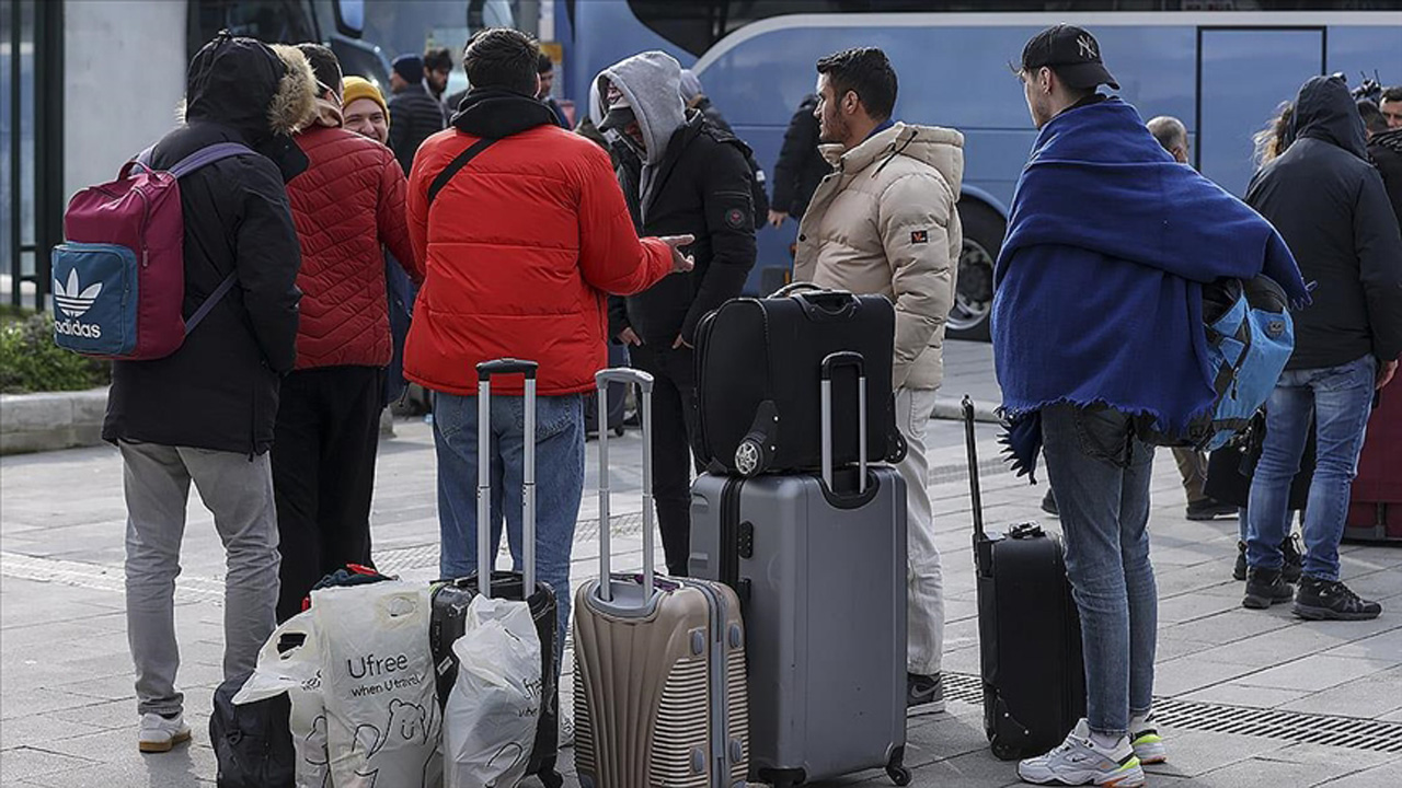 Ukrayna'da eğitim gören Türk öğrenciler için YÖK kararı!