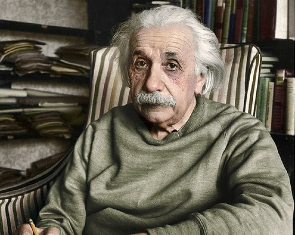 Albert Einstein Kimdir, Nerelidir, Nerede Doğdu? Kaç yaşında Öldü?