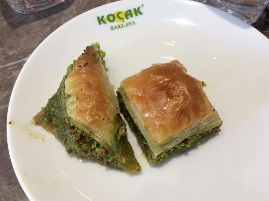 Coşkun Koçak kimdir? Koçak Baklava sahibi Coşkun Koçak hayatı | Tolga Koçak kimdir?