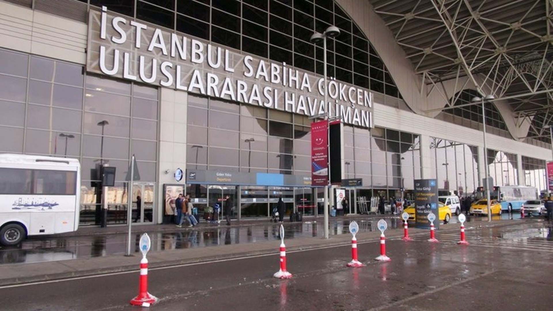İstanbul’da uçuşlara kar engeli! Uçuşlar iptal edildi