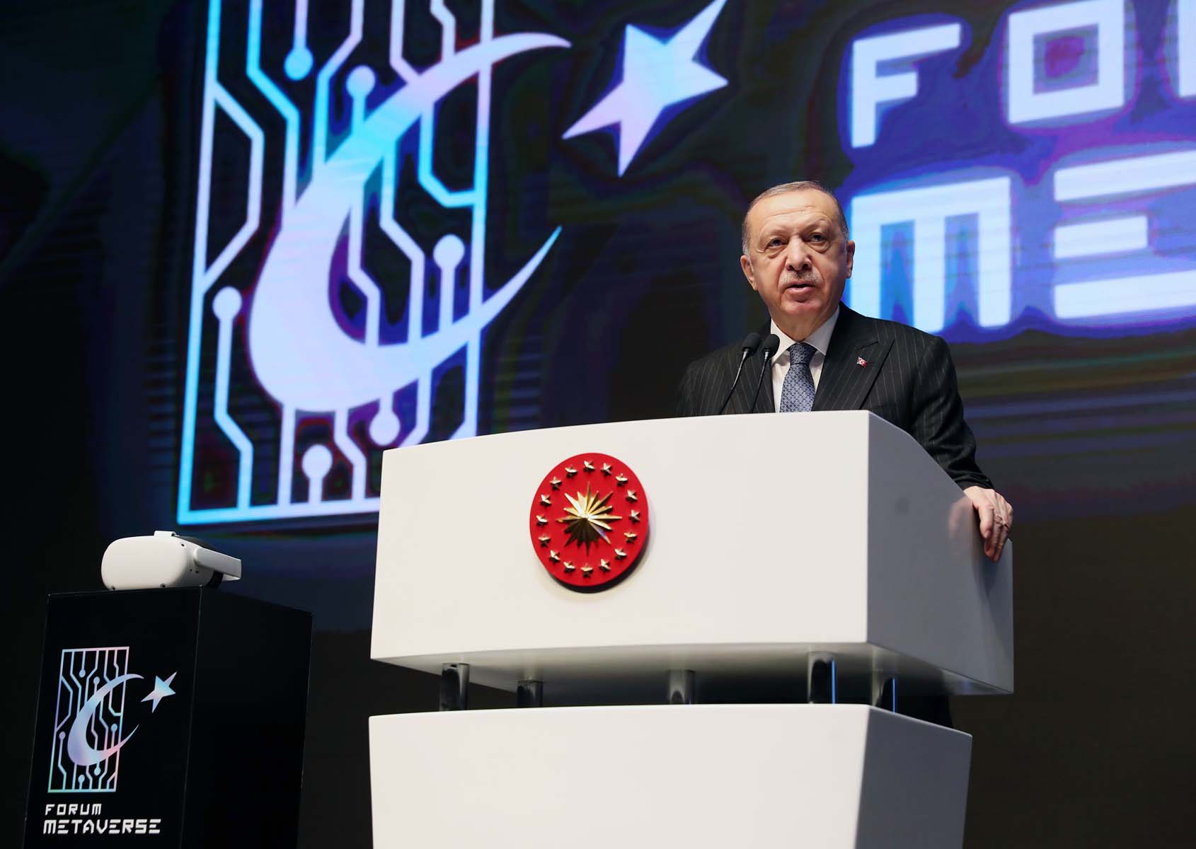 Cumhurbaşkanı Erdoğan, Forum Metaverse programında konuştu: İHA, SİHA yapamıyorsanız köle olmayla karşı karşıyasınız