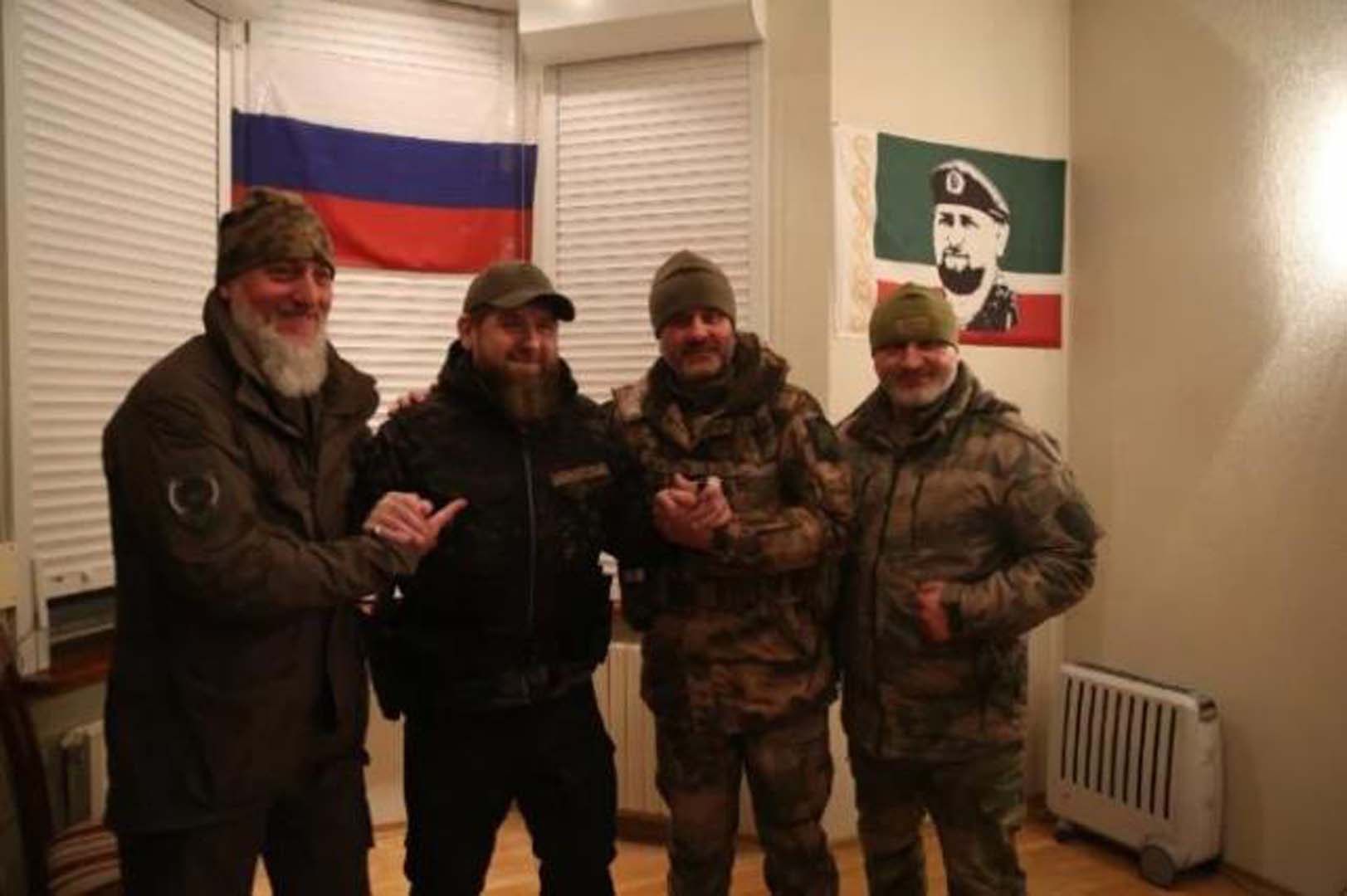 Çeçen lider Kadirov'dan Ukrayna pozları