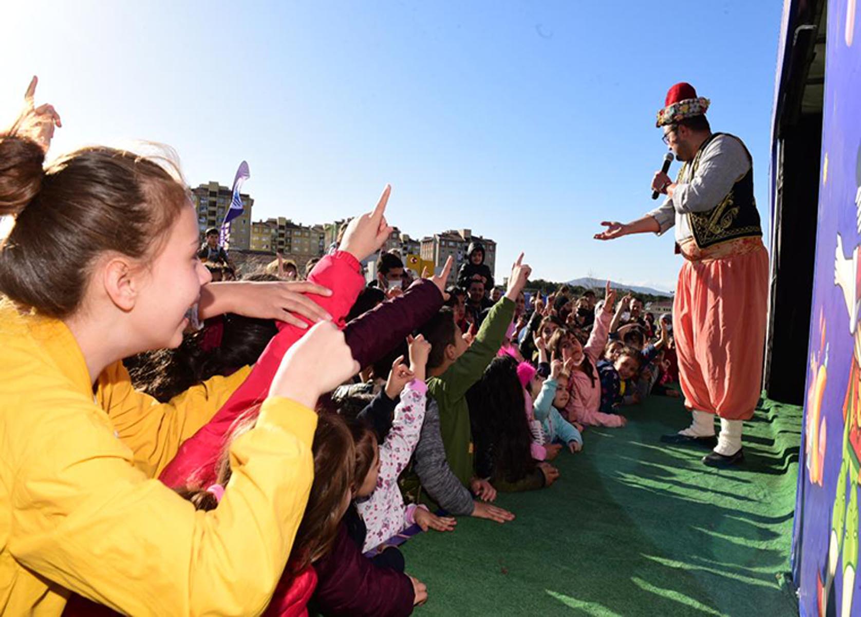 Belediye Başkanı Dr. Şadi Yazıcı'dan çocuklara 'özel' jest! Ramazan Karavanı, çocuklar için yollara çıktı