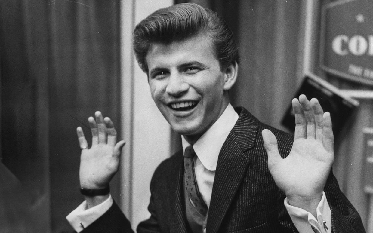 1960'ların "Gençlik İkonu"ydu! Ünlü şarkıcı Bobby Rydell hayatını kaybetti