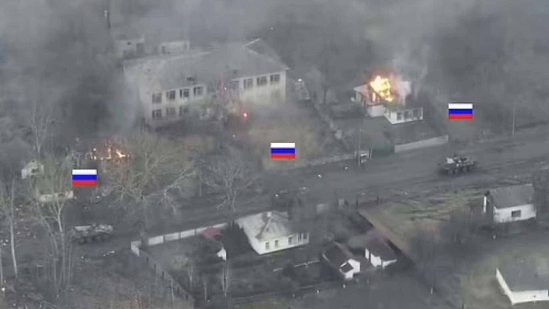 Rusya - Ukrayna savaşında çarpıcı görüntüler! Ukrayna tankının vurduğu Rus tankı ateş topuna döndü