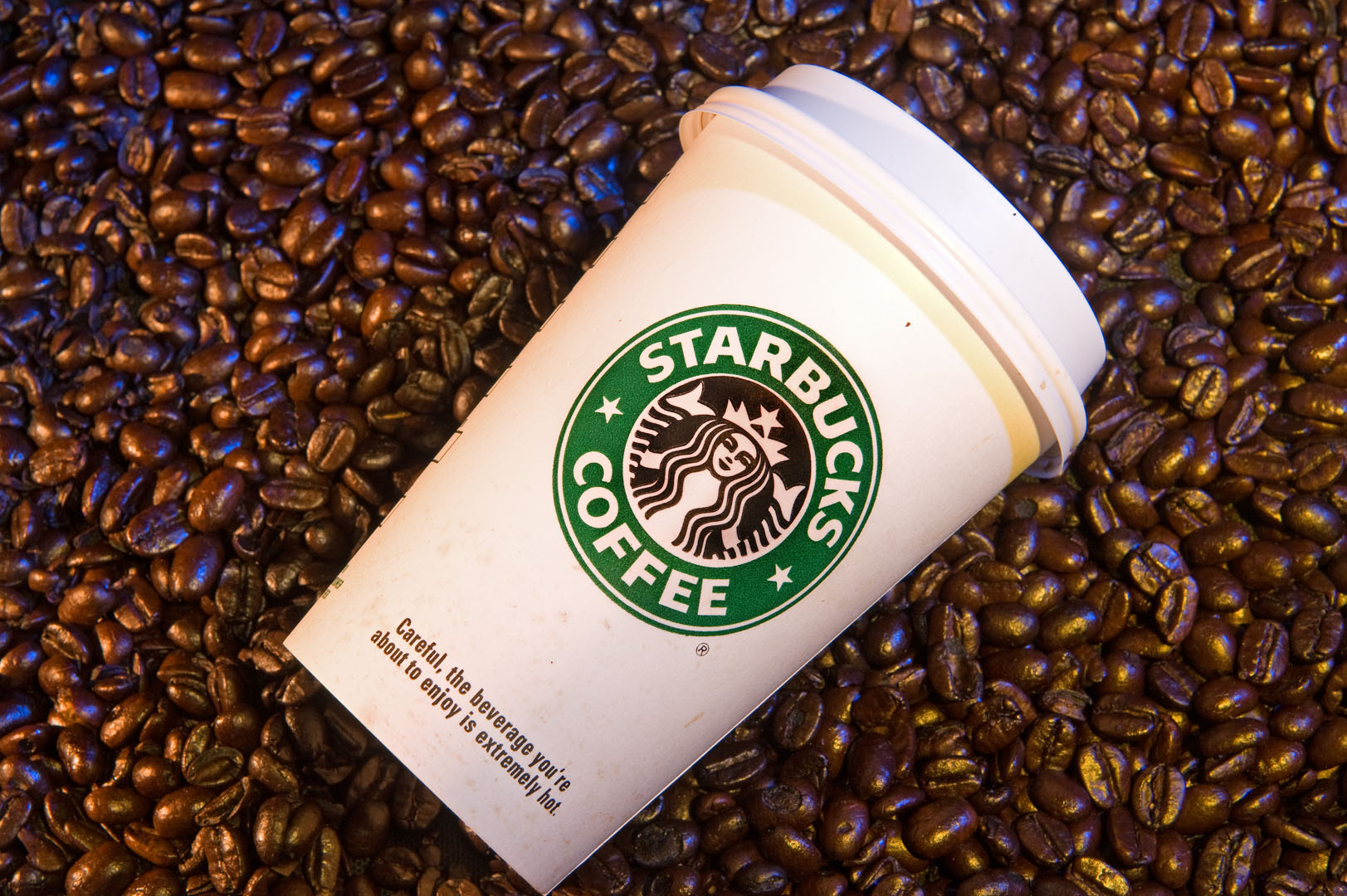 Kahveseverlere üzen haber! Starbucks tüm kahvelerine zam yaptı! Zamı duyanlar tepki yağdırdı