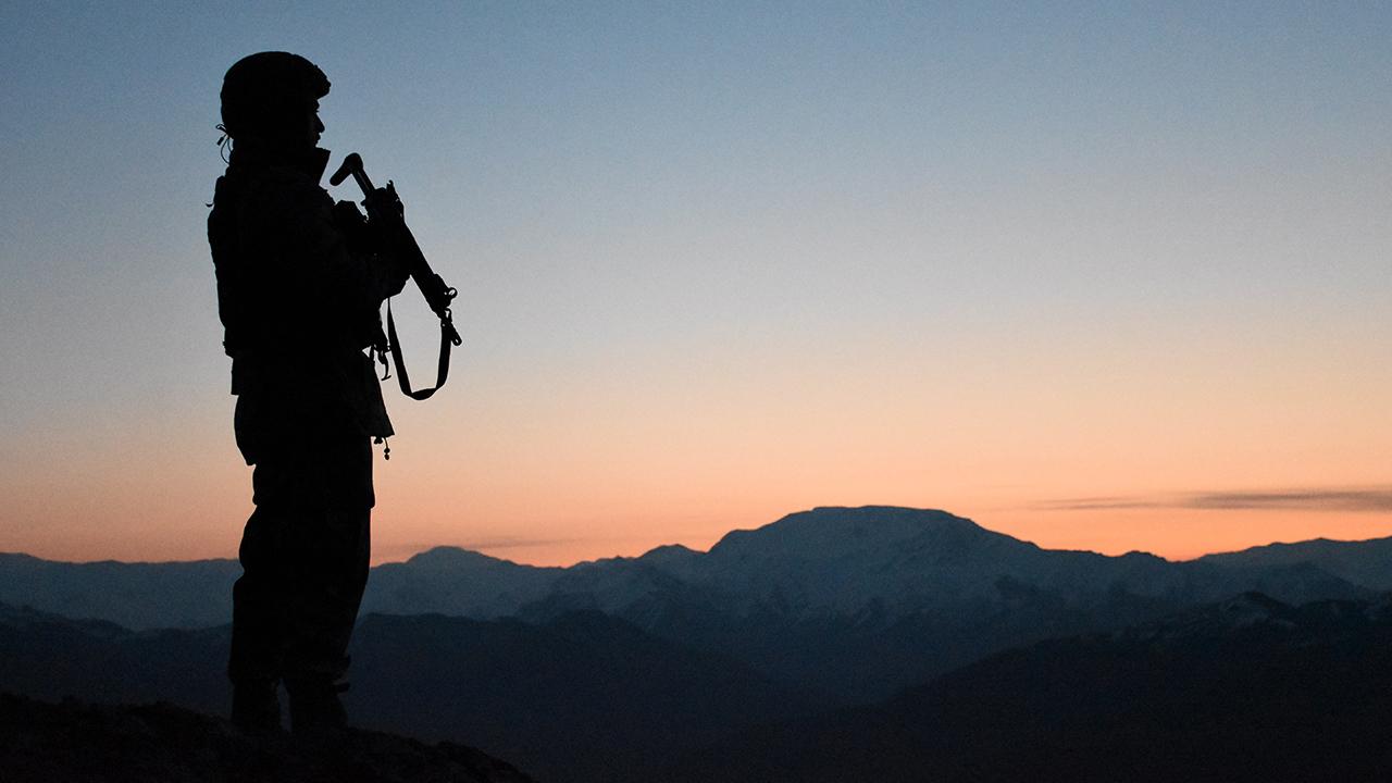 Son dakika! MİT'ten nokta operasyonu! PKK üyesi terörist Irak'ın kuzeyinden Türkiye'ye getirildi!