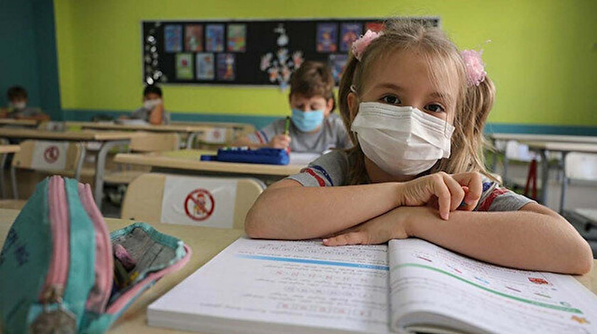 Okullarda maske yasağı kalktı mı 2022? Maske takma zorunluluğu kalktı mı 2022?