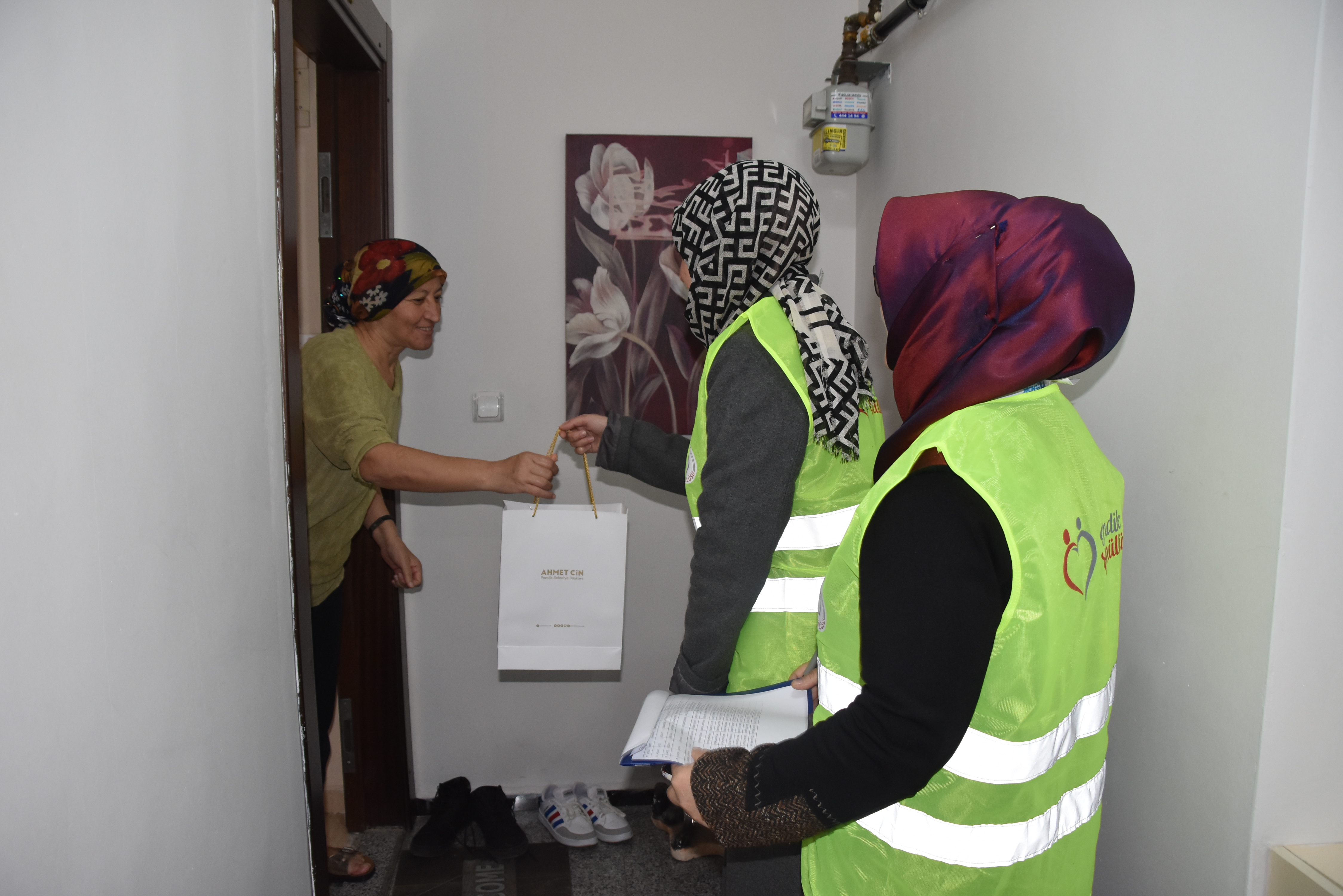 Pendik Gönüllüleri Şehit ve Gazi ailelerine Ramazan Bayramı ziyaretinde bulundu