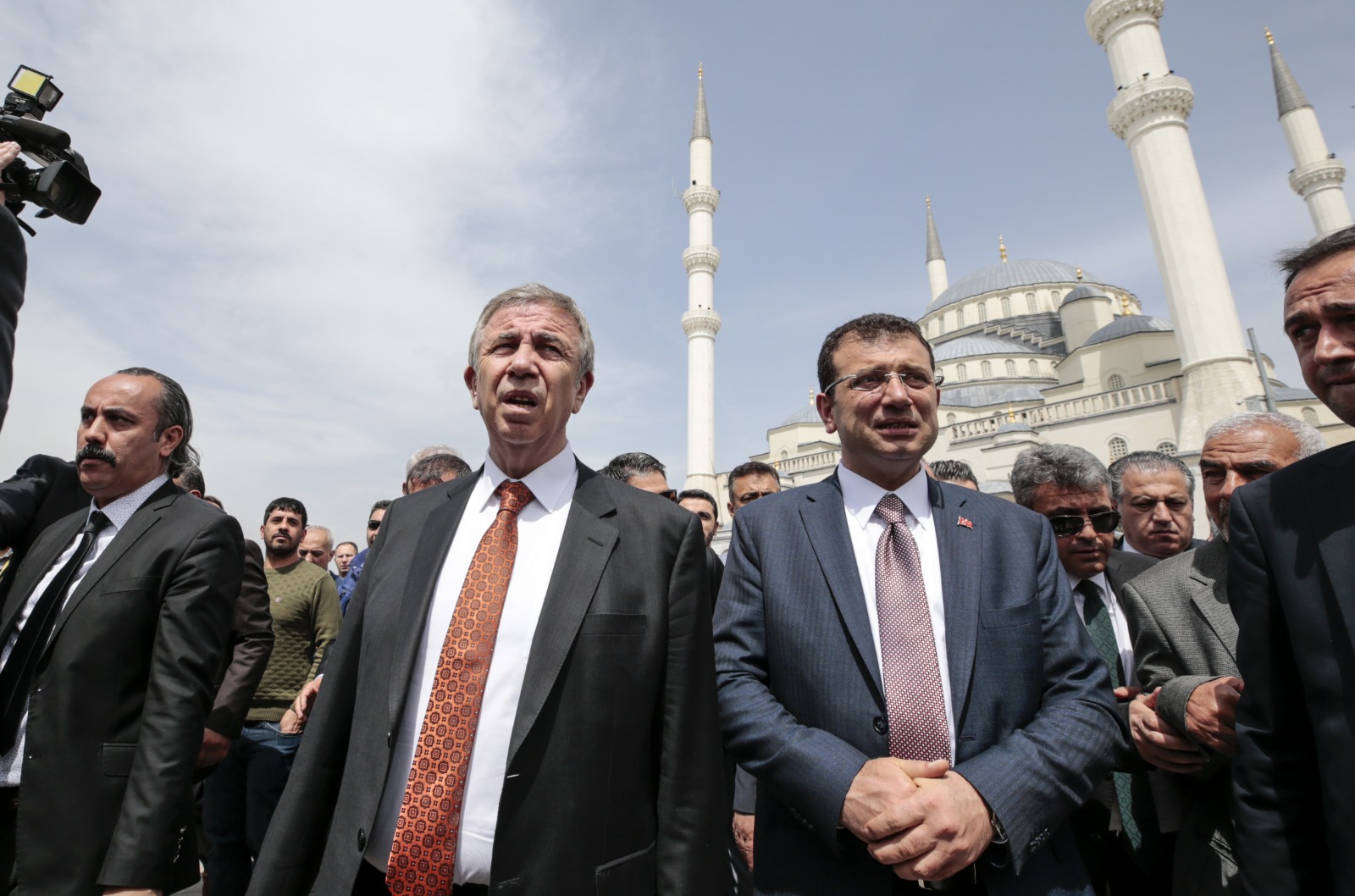 Kemal Kılıçdaroğlu'ndan cumhurbaşkanı adayı açıklaması! Altılı masaya vurgu yaptı, Mansur Yavaş ve Ekrem İmamoğlu'na kapıları kapattı 
