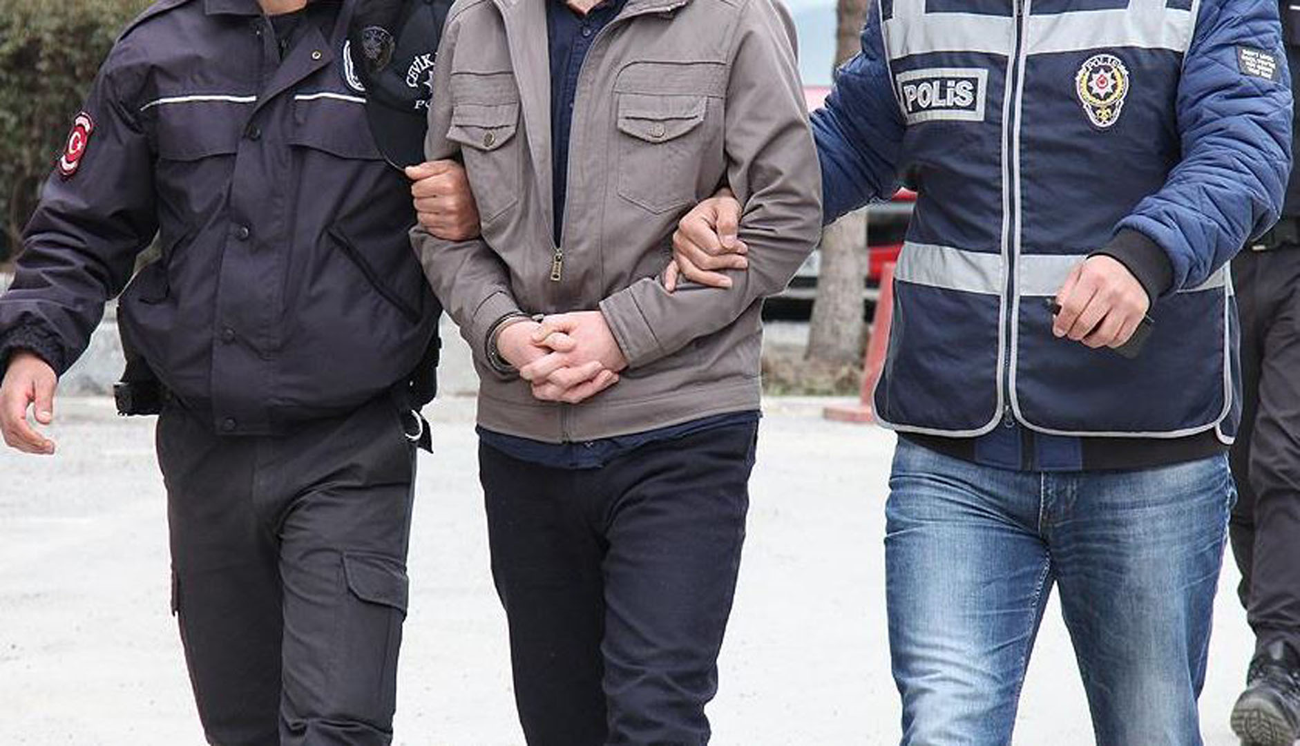 Ankara'da FETÖ/PYD soruşturması: 11 gözaltı kararı