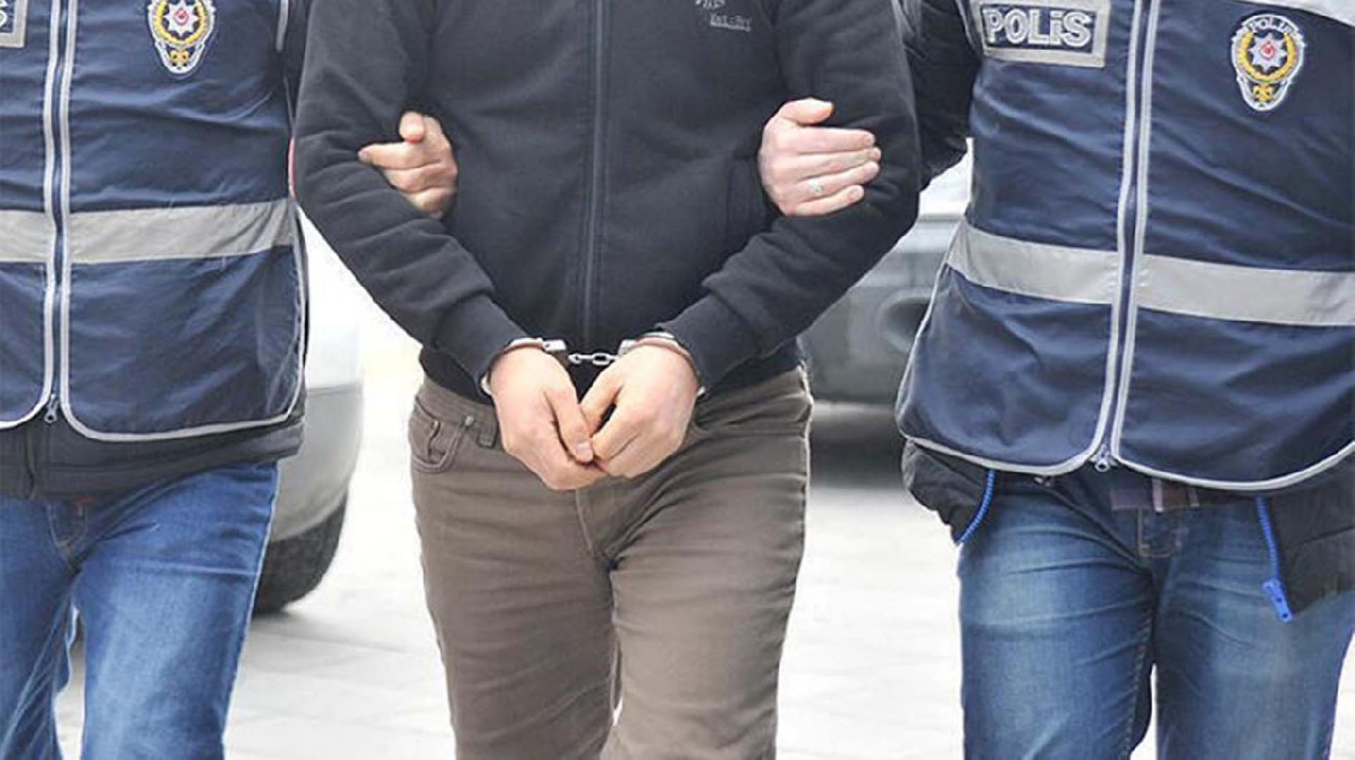 İstanbul Gaziosmanpaşa'da toplamda 35 suç kaydı bulunan çete yakalandı