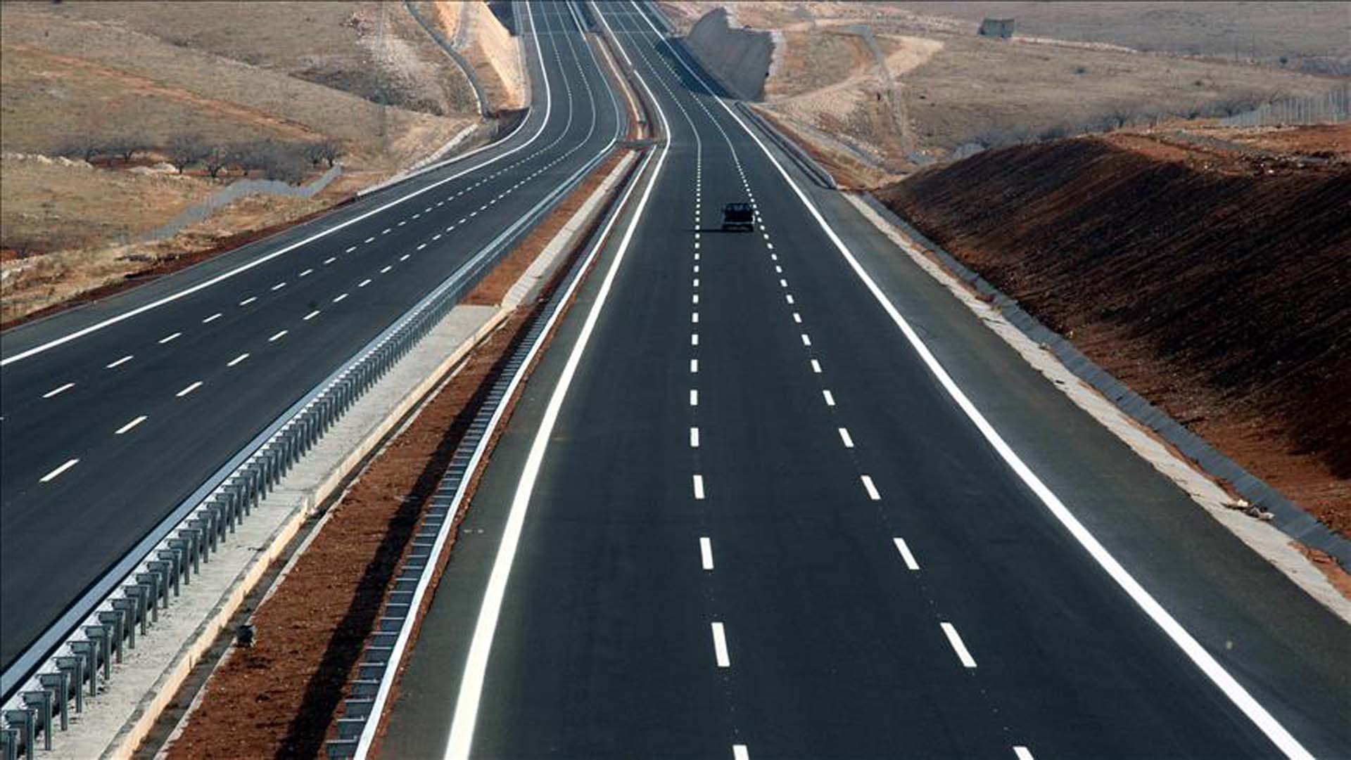 Otoyol hız sınırı 2022 | Otoyollarda hız sınır kaç km? İşte İçişleri Bakanlığı yeni otoyol hız sınırları 