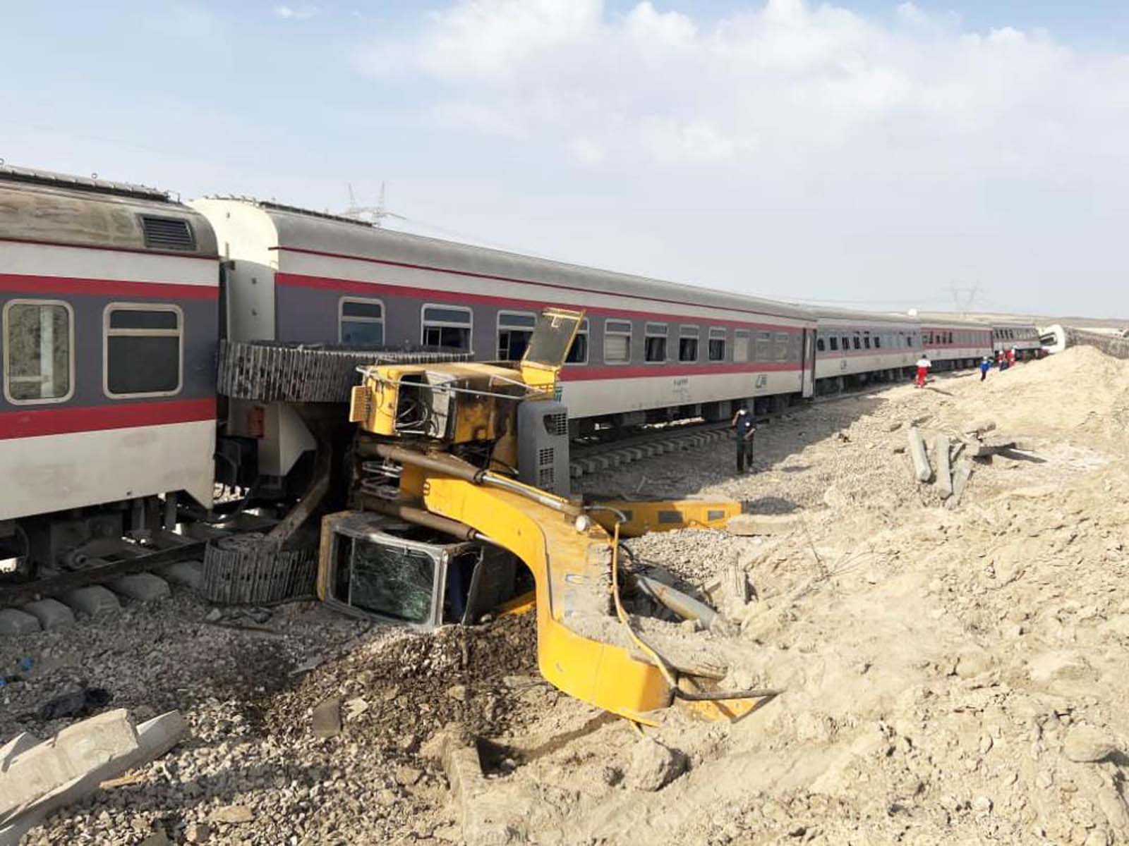 İran'daki tren kazasıyla ilgili yeni gelişme! Can kaybı 22’ye yükseldi!