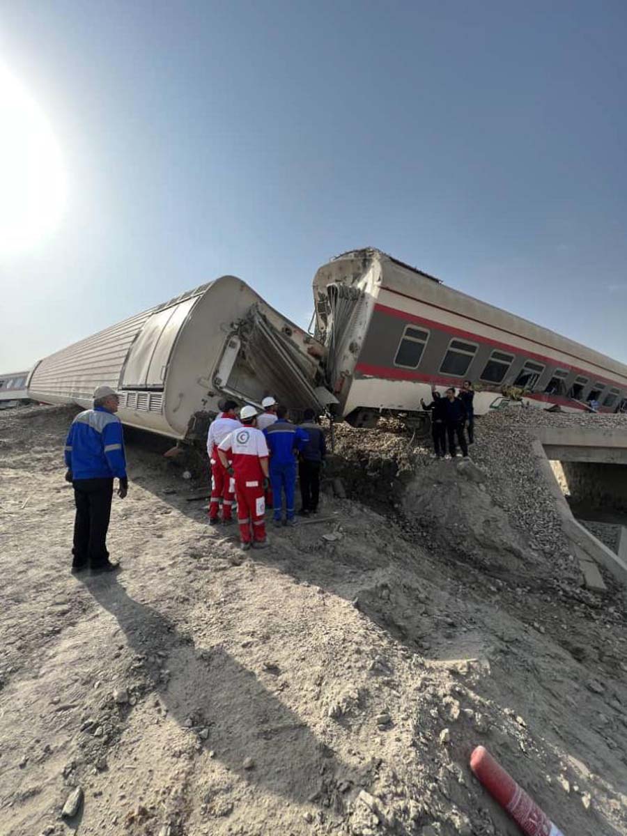 İran'daki tren kazasıyla ilgili yeni gelişme! Can kaybı 22’ye yükseldi!