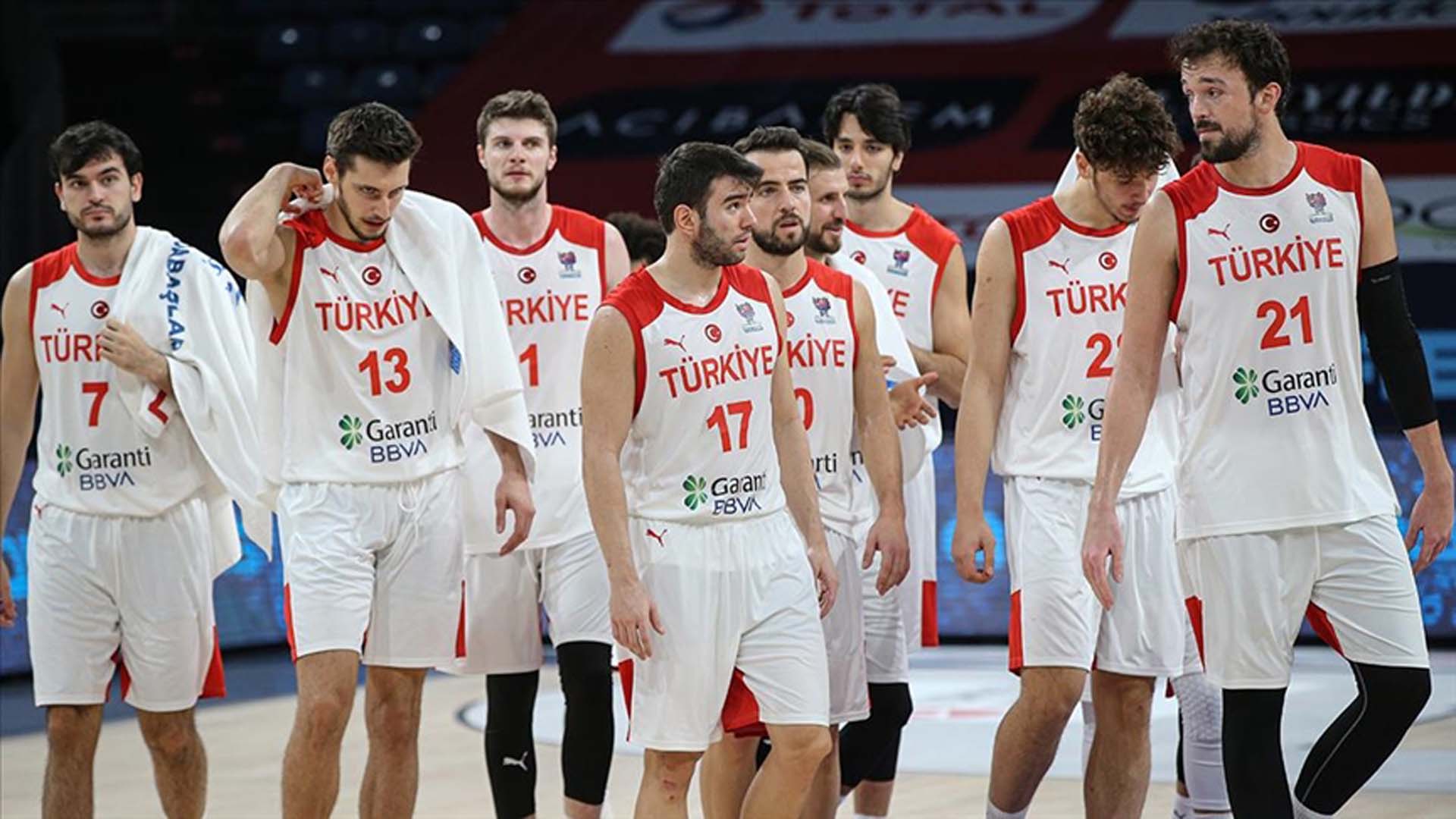 A Milli Erkek Basketbol Takımı'nın Britanya maçı aday kadrosu açıklandı! Ergin Ataman'dan sürpriz tercihler 