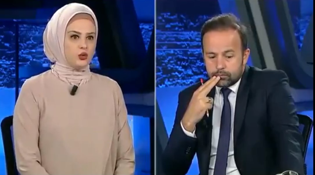 Cin çıkarma seansı gümletti! Beyaz TV ekranlarında seyirciden cin çıkardı!