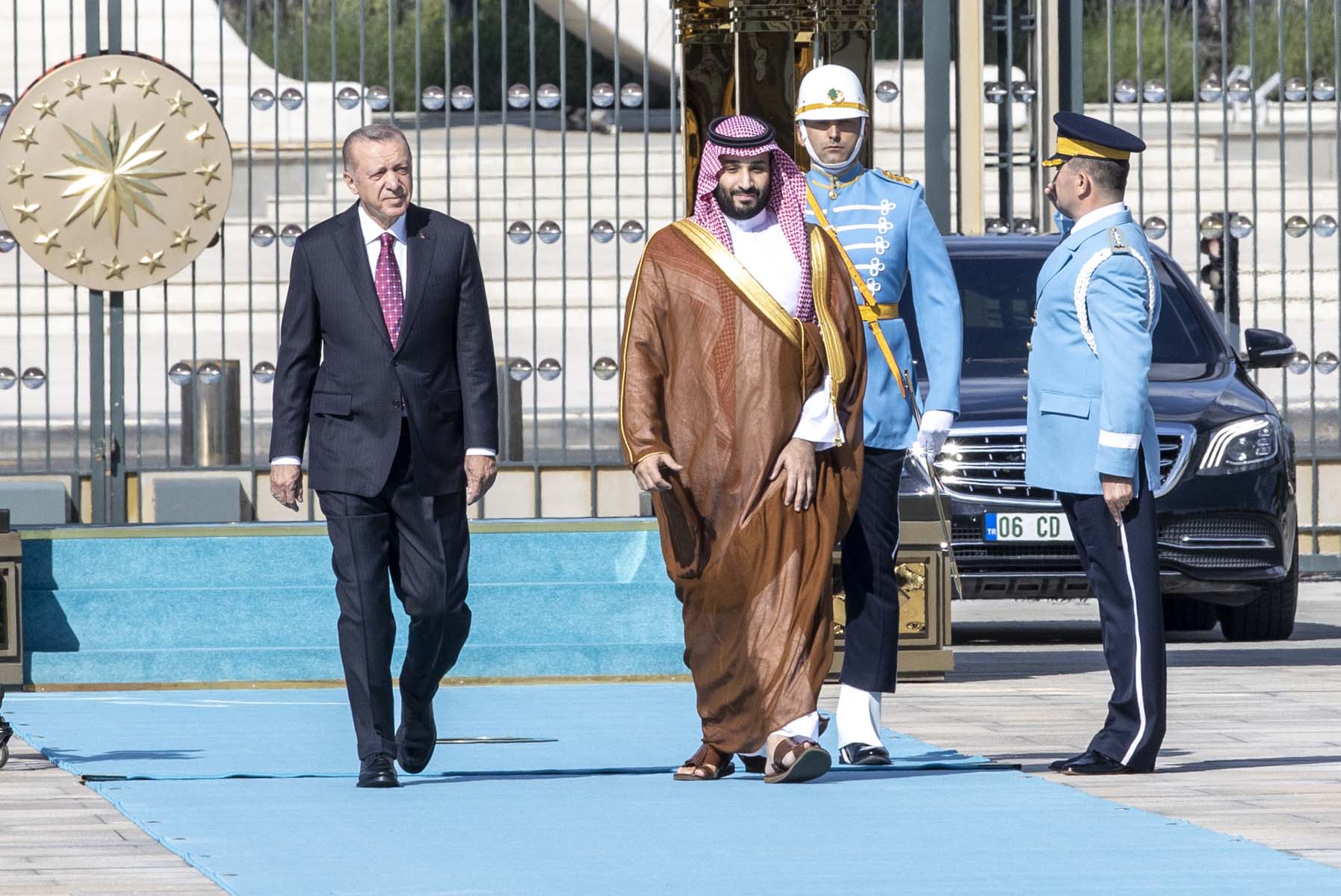 Cumhurbaşkanı Erdoğan törenle karşıladı: Suudi Arabistan Veliaht Prensi Selman Türkiye'de! 