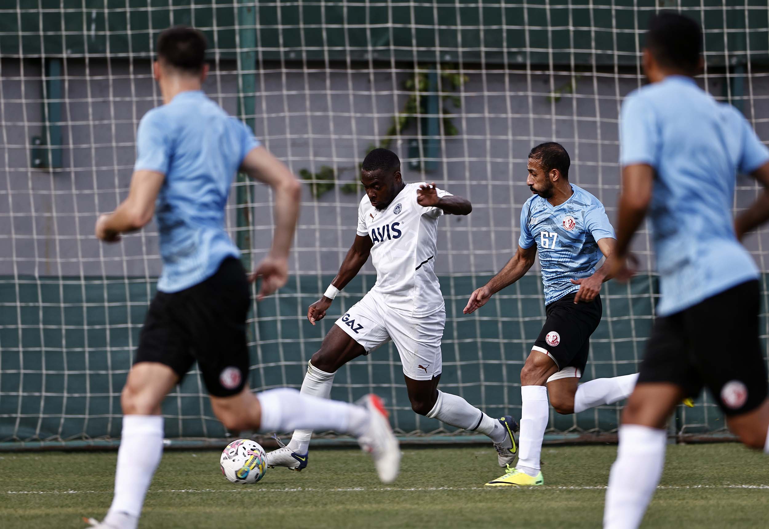 Tolgahan Nurhak'ın anlaşmaya vardığı Al- Shamal, Fenerbahçe ile karşılaştı! Yıldız oyuncu yeni takımıyla buluştu 