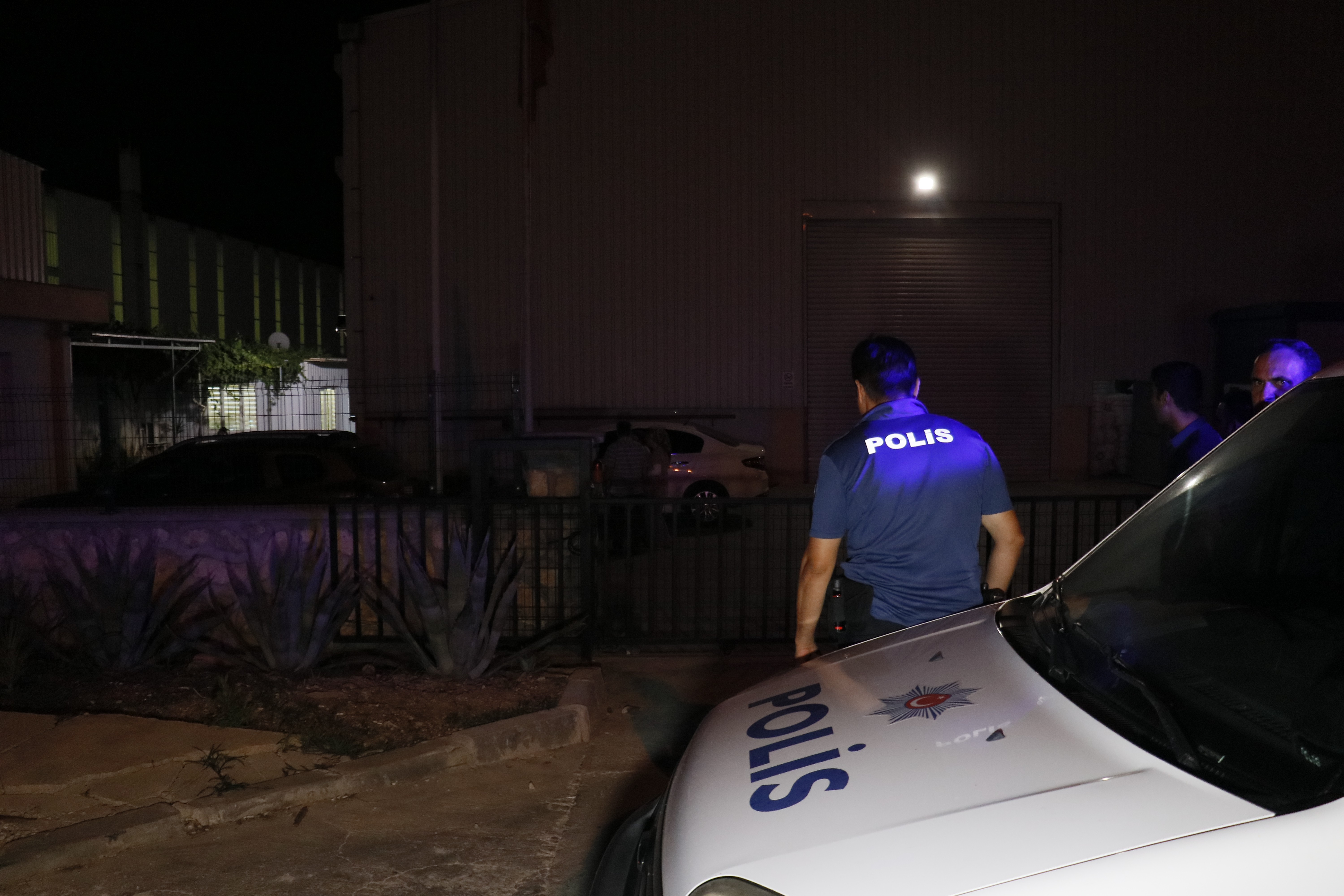 Cinayete engel olmak istedi, kendisi öldürüldü!