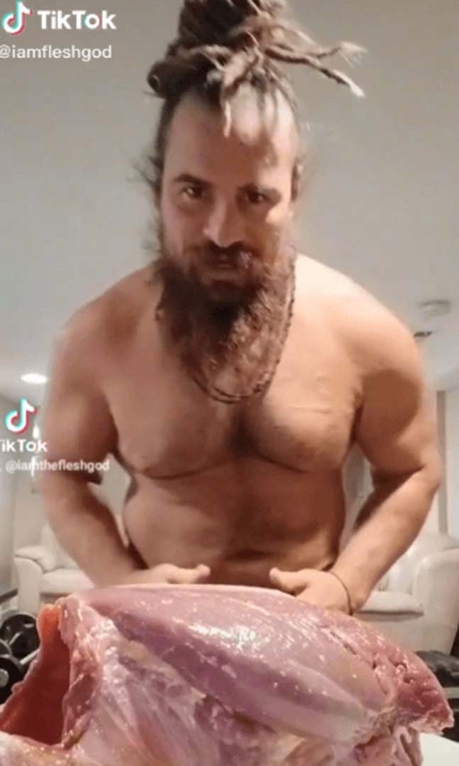 TikTok fenomeni Boban Simic itirafıyla mide bulandırdı! Vajinal akıntı diyeti yapıyor!