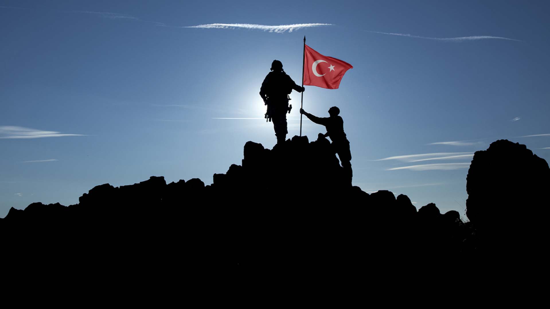 Hakkari Valiliği duyurdu! 2 güvenlik korucusu şehit oldu!