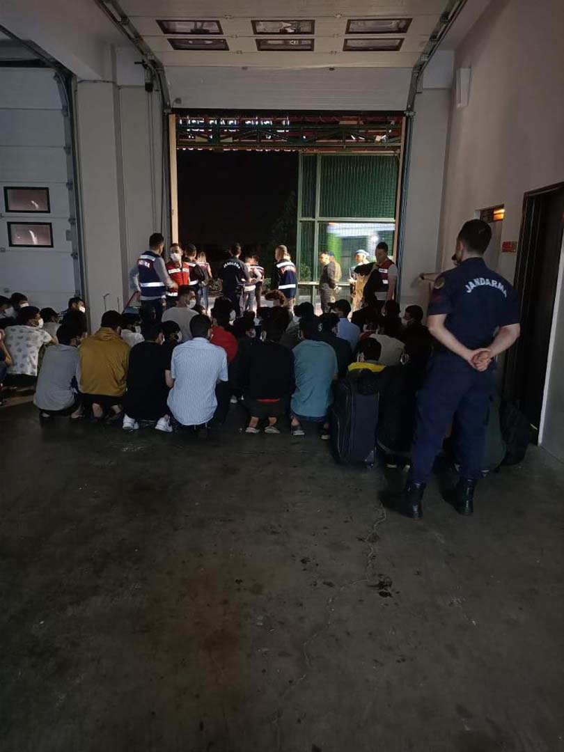 Kocaeli Valiliği duyurdu! 272 göçmen sınır dışı edildi!