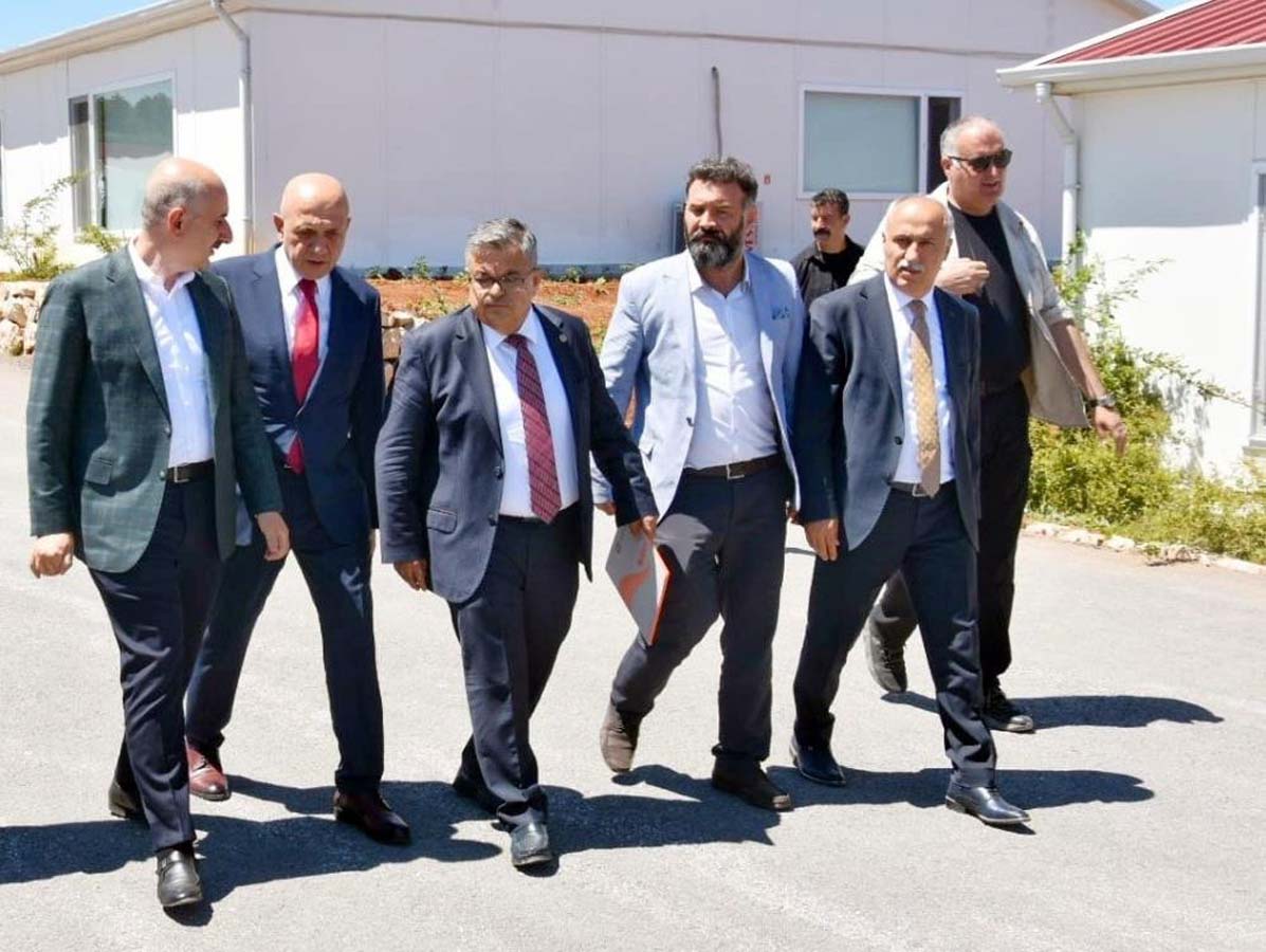 Bakan Karaismailoğlu'ndan Bursa'ya müjde! En kısa sürede hayata geçirilecek