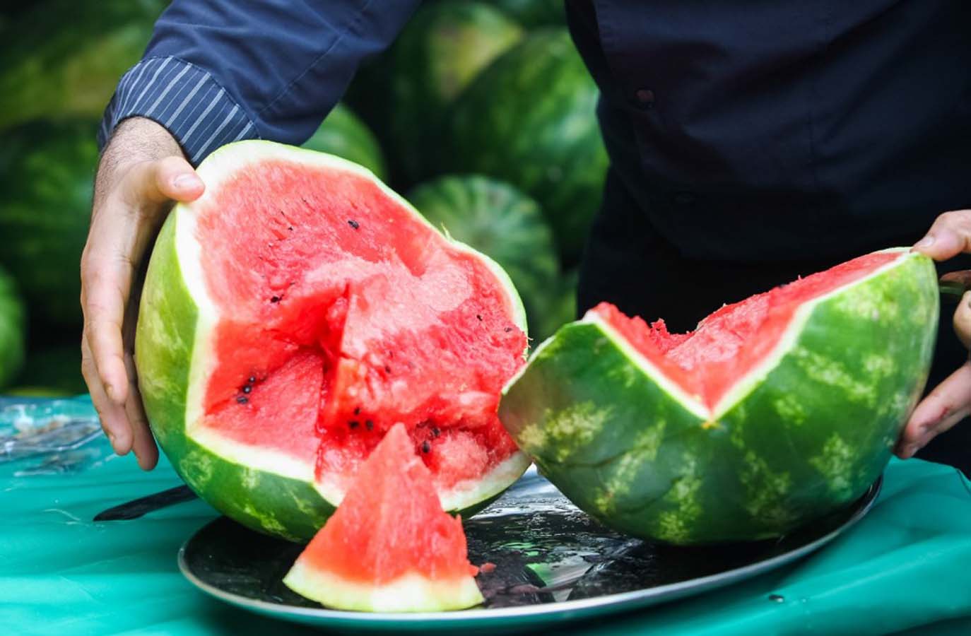 Karpuz seçerken nelere dikkat edilmeli? İyi bir karpuz nasıl seçilir, nasıl anlaşılır?