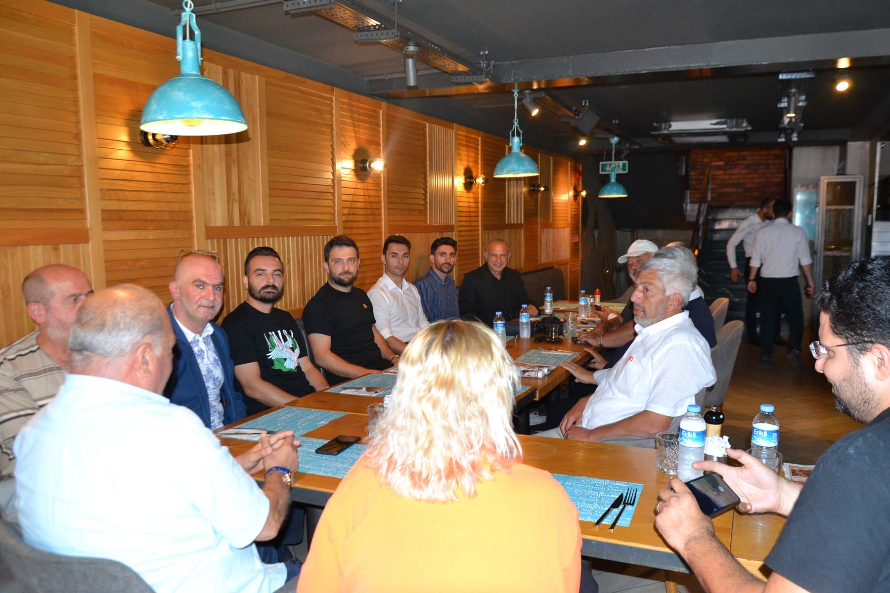 Pendikspor Başkanı Mahmut Türkoğlu, basın mensuplarıyla buluştu:Pendikspor’la yatıp, Pendikspor’la kalkıyorum