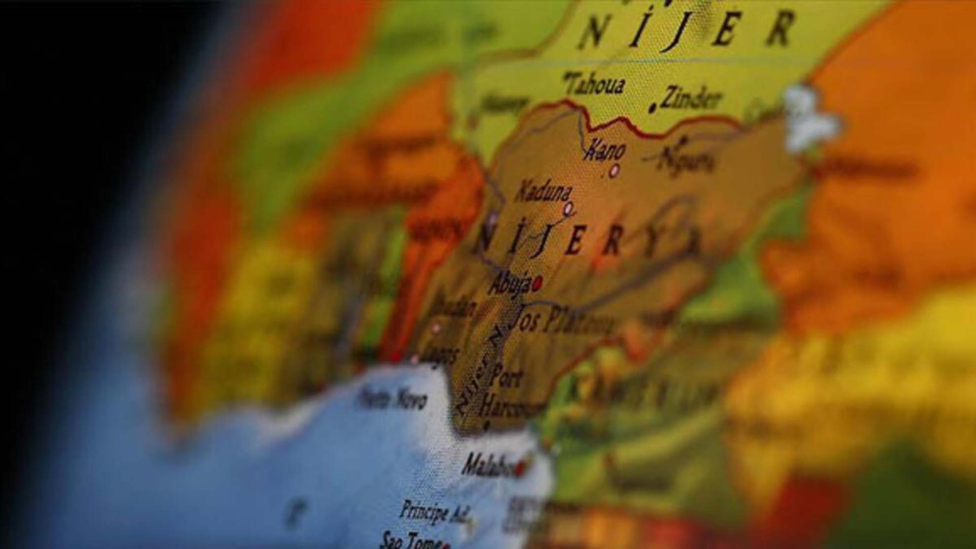 Nijerya'da hapishaneye baskın! Patlama ve silah sesleri duyuldu, 900 mahkum firar etti