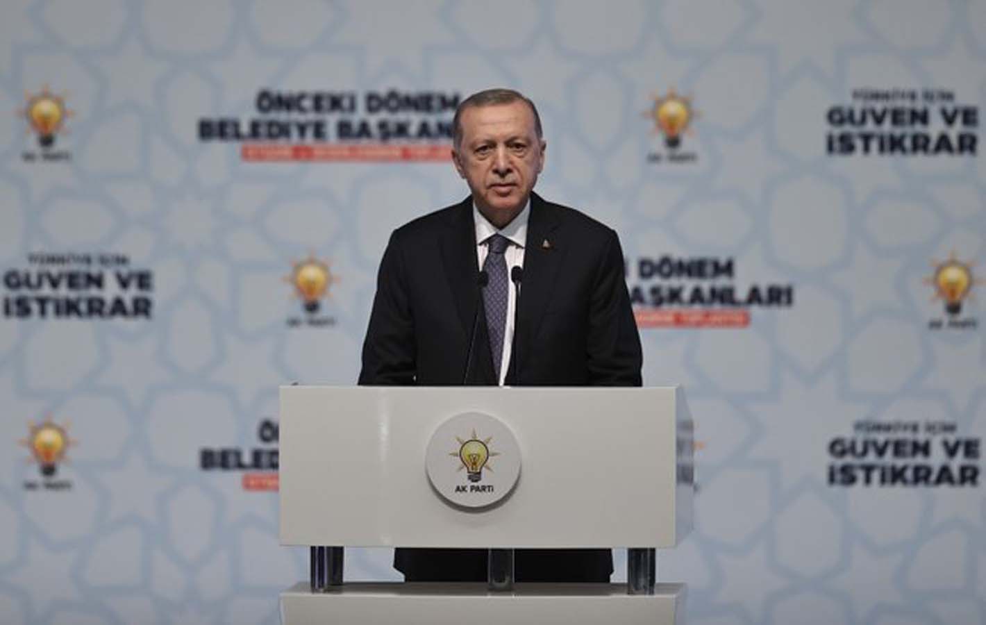 Cumhurbaşkanı Erdoğan Belediye Başkanları Toplantısı'nda konuştu! 2023 seçimini bizim kazanmamız şart