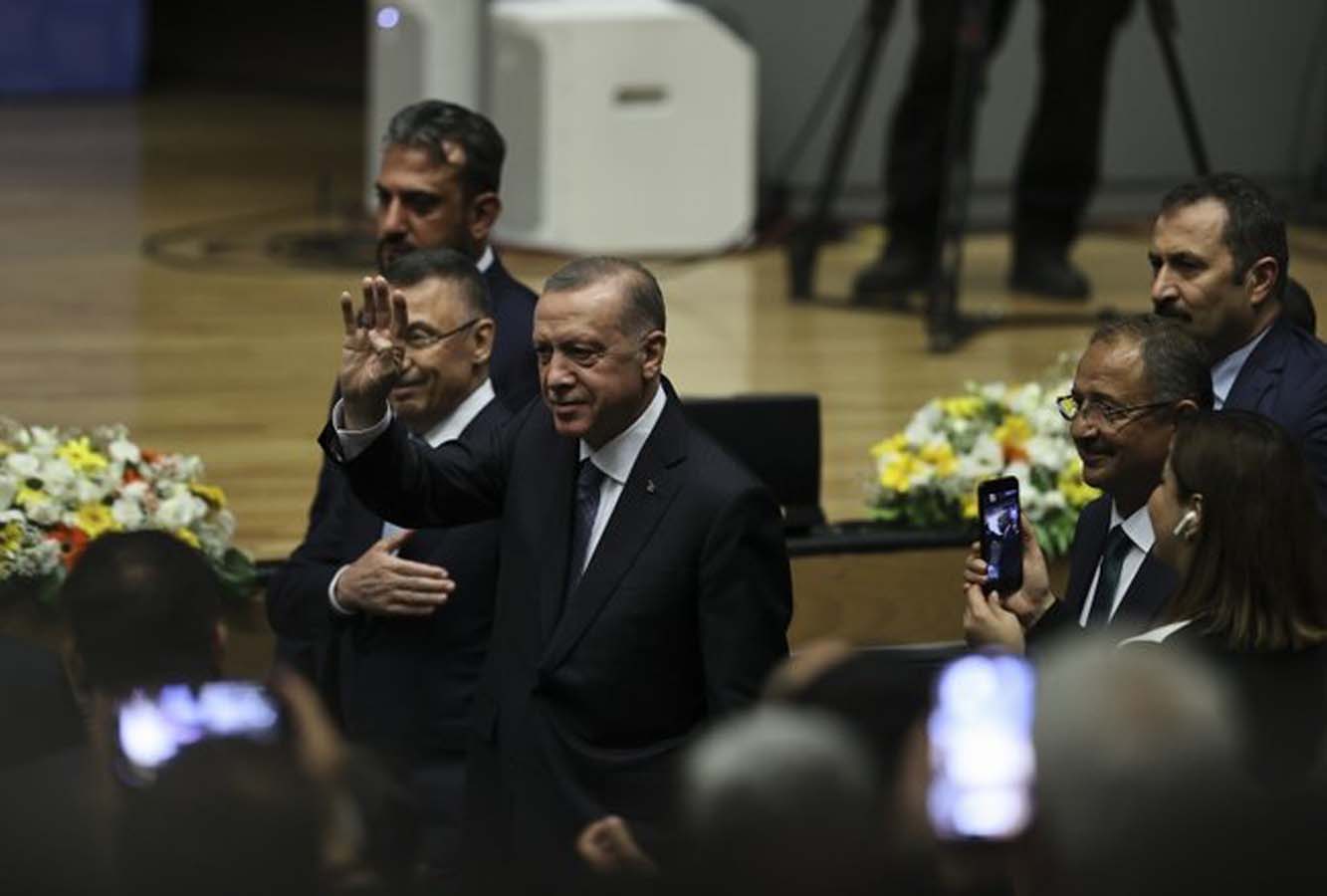 Cumhurbaşkanı Erdoğan Belediye Başkanları Toplantısı'nda konuştu! 2023 seçimini bizim kazanmamız şart