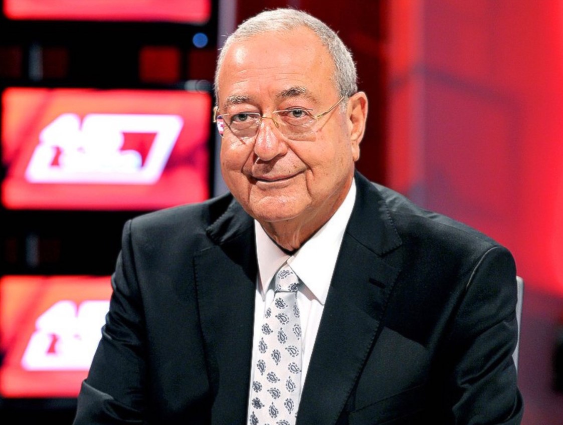 Mehmet Barlas: Artık uyumayı bırakalım ve altılı masanın ayaklarından birçoğunun aslında FETÖ ayağı olduğunu unutmayalım