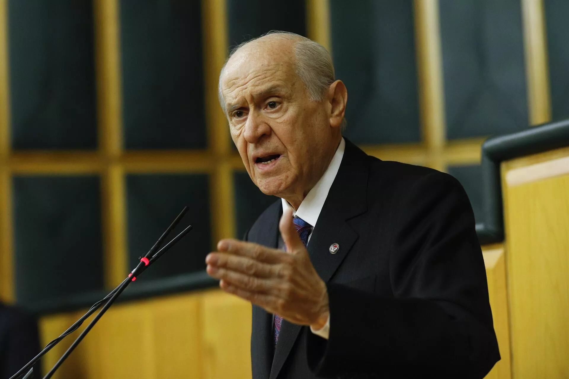 Devlet Bahçeli'den doktorların boykotuna tepki: Doktorlarımızın 2 gün boykot yapmalarını yanlış buluyorum