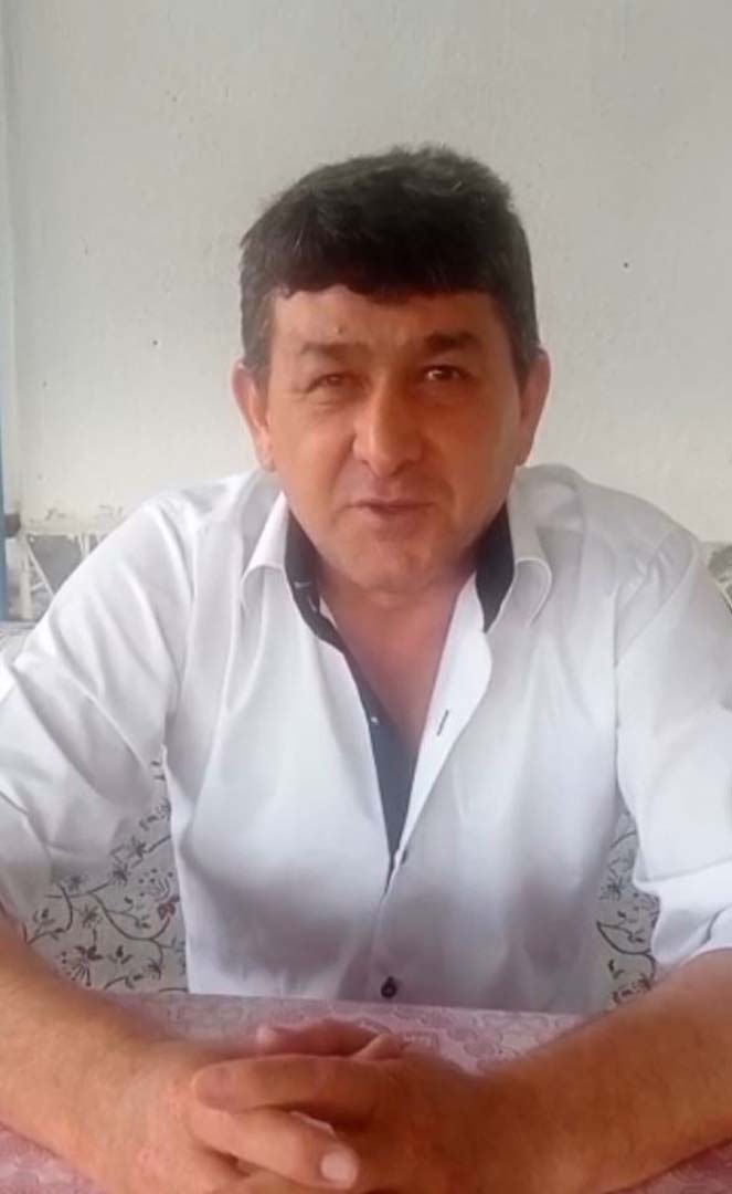 Yüzünü yıkamak isteyen adama şok! Banyoda 2 metre boyundaki yılanla karşılaştı!