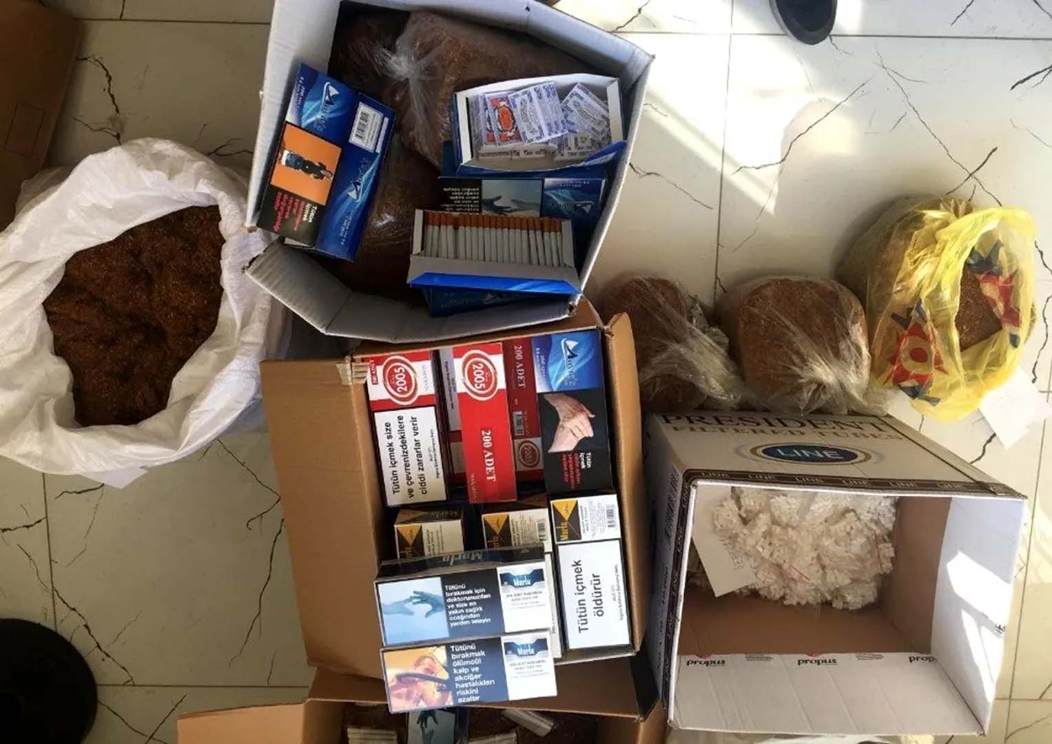 Jandarmadan kaçak tütün operasyonu! 237 bin 121 lira para cezası kesildi!