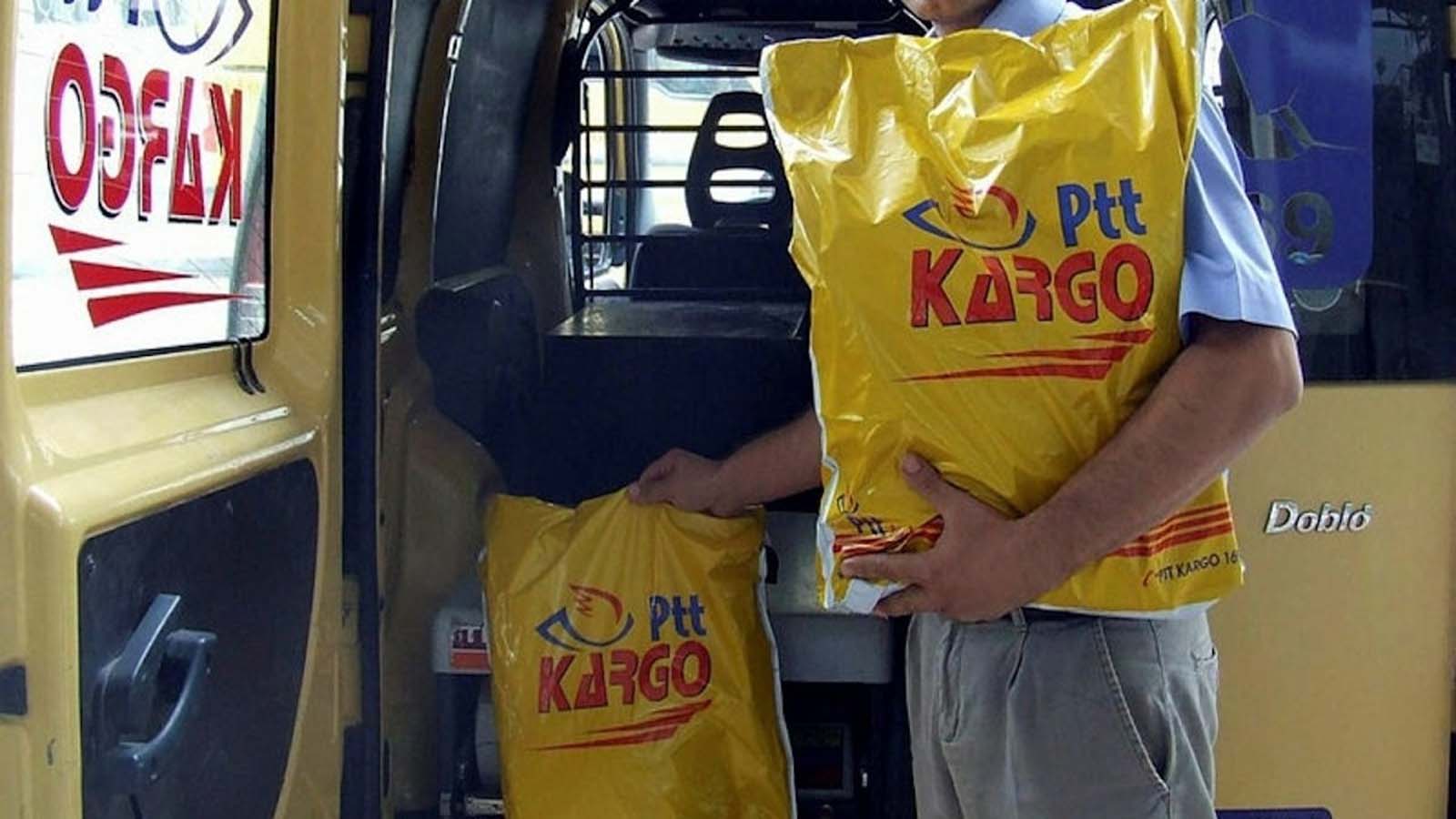 15 Temmuz'da PTT açık mı, kapalı mı? PTT Kargo çalışıyor mu 2022?