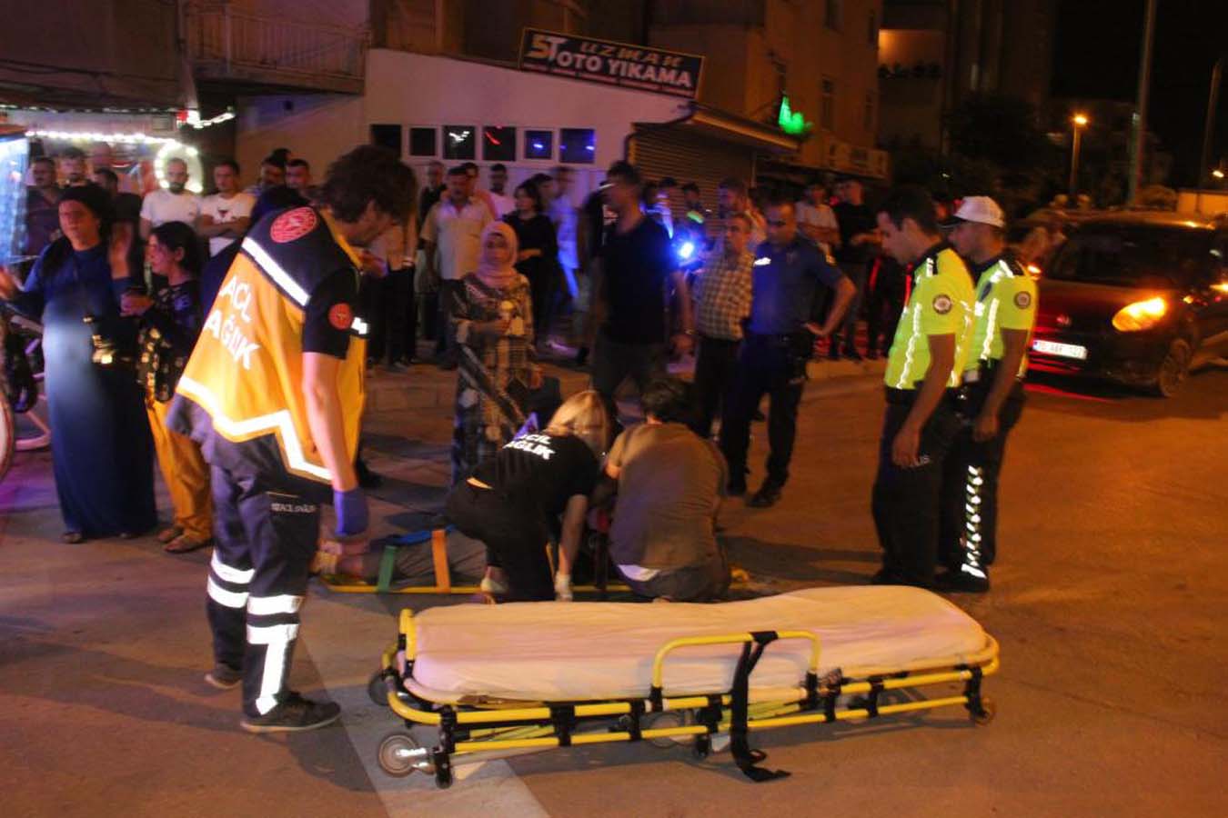 Bir anda koşmaya başlayan at korku dolu anlar yaşattı! Faytondaki 5 kişi ölümden döndü!