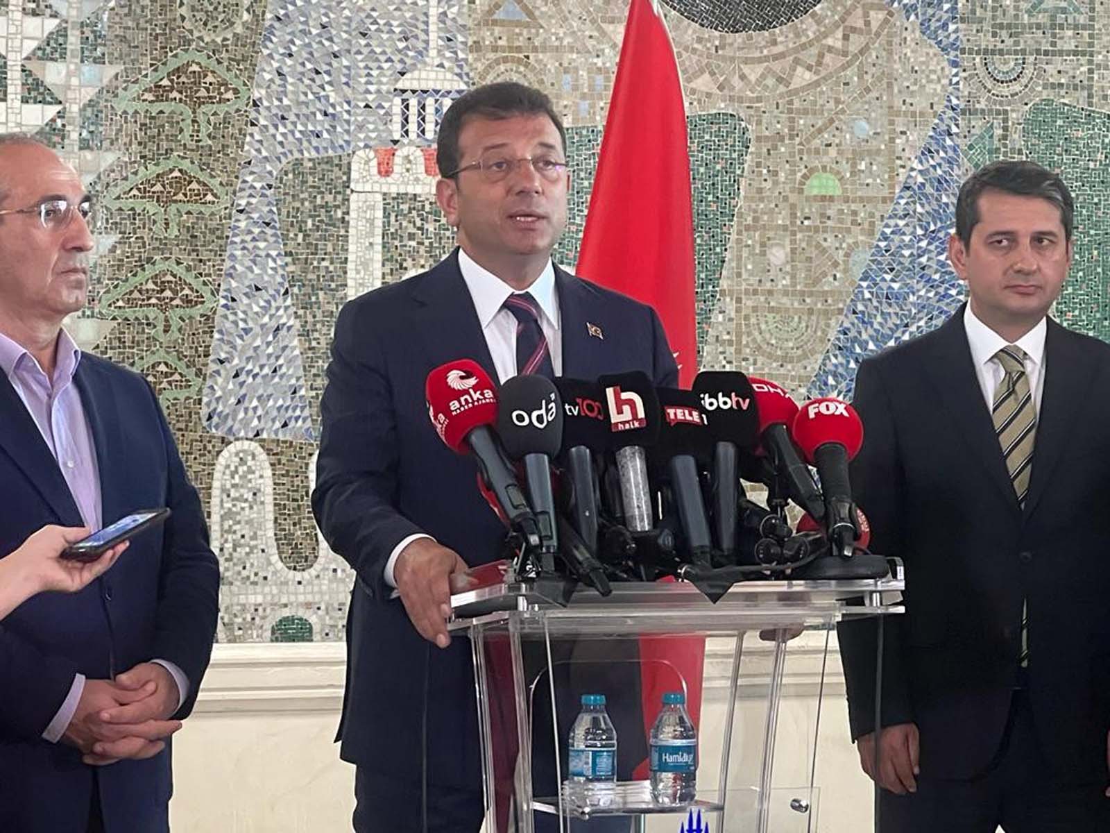 İstanbul'daki sel felaketinde tatile çıkmıştı! Ekrem İmamoğlu'ndan tatil eleştirilerine yanıt: Biliyorum, 2 tatilim de yağmura denk geldi