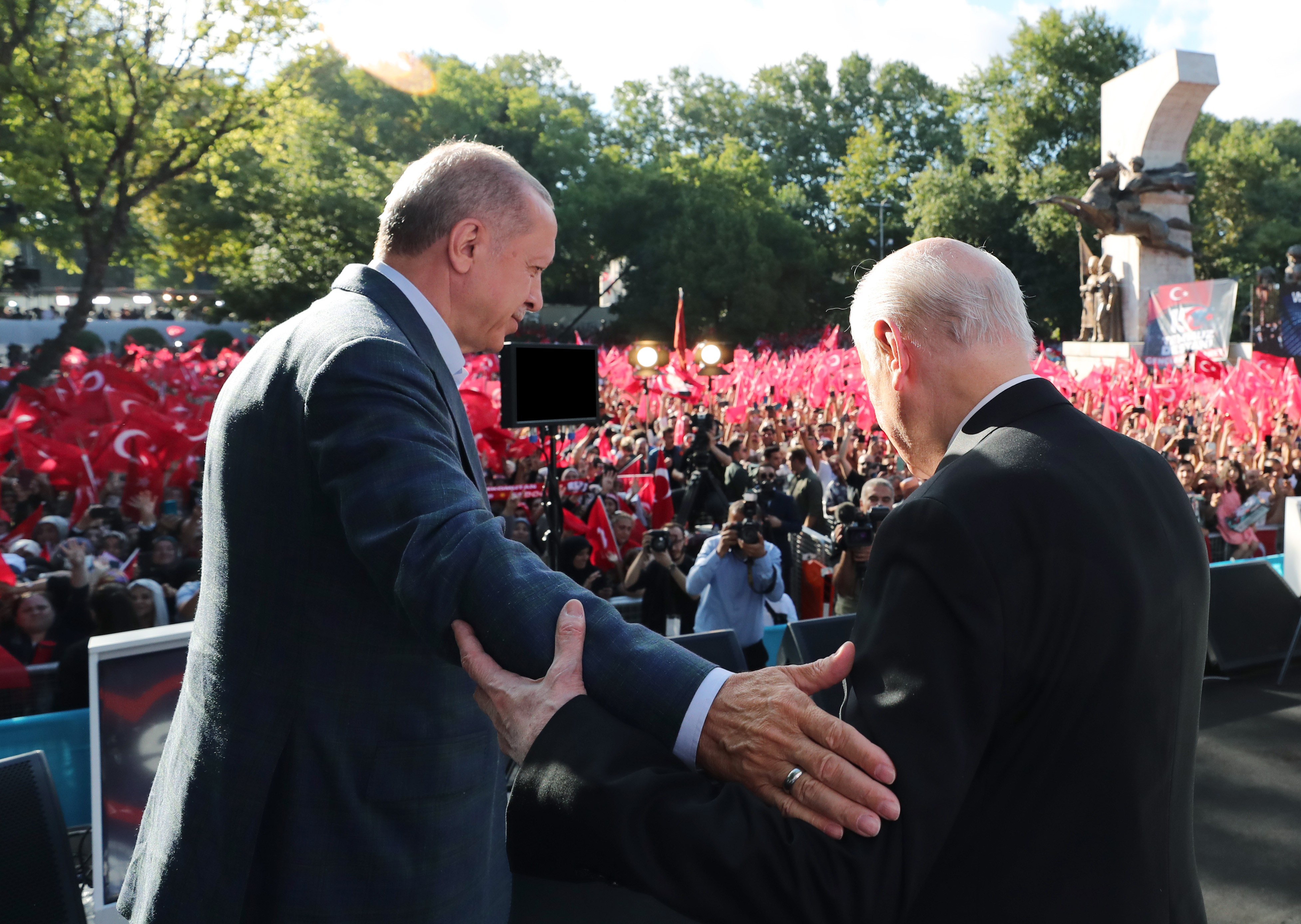Son dakika! MHP lideri Devlet Bahçeli kükredi! Saraçhane'de millete sesleniş!