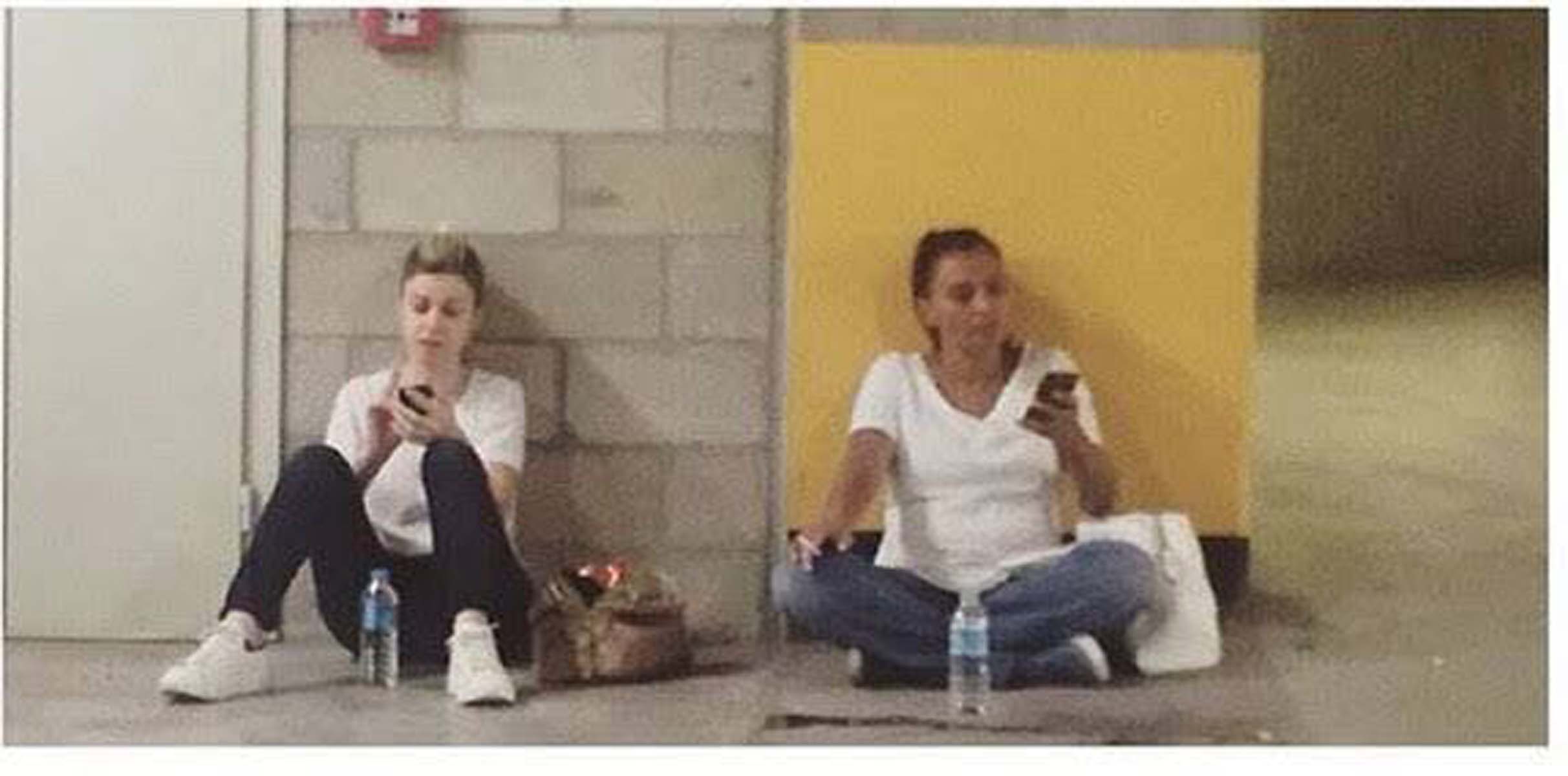 Hande Fırat canlı yayında hüngür hüngür ağladı! 15 Temmuz gecesi yaşadıklarını anlattı! Kızım 'Annem ölecek mi?' diye soruyormuş!