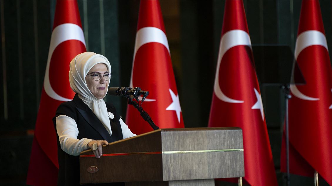 Cumhurbaşkanlığı Külliyesi'nde yapılan programda konuşan Emine Erdoğan: İnsanlığa karşı işlenen suçlar müşterek derdimiz olmalıdır