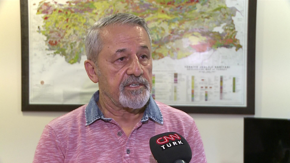 Deprem Uzmanı Naci Görür, son depremlerin ardından o bölgedeki tehlikeyi açıkladı! Burada sanırım risk var