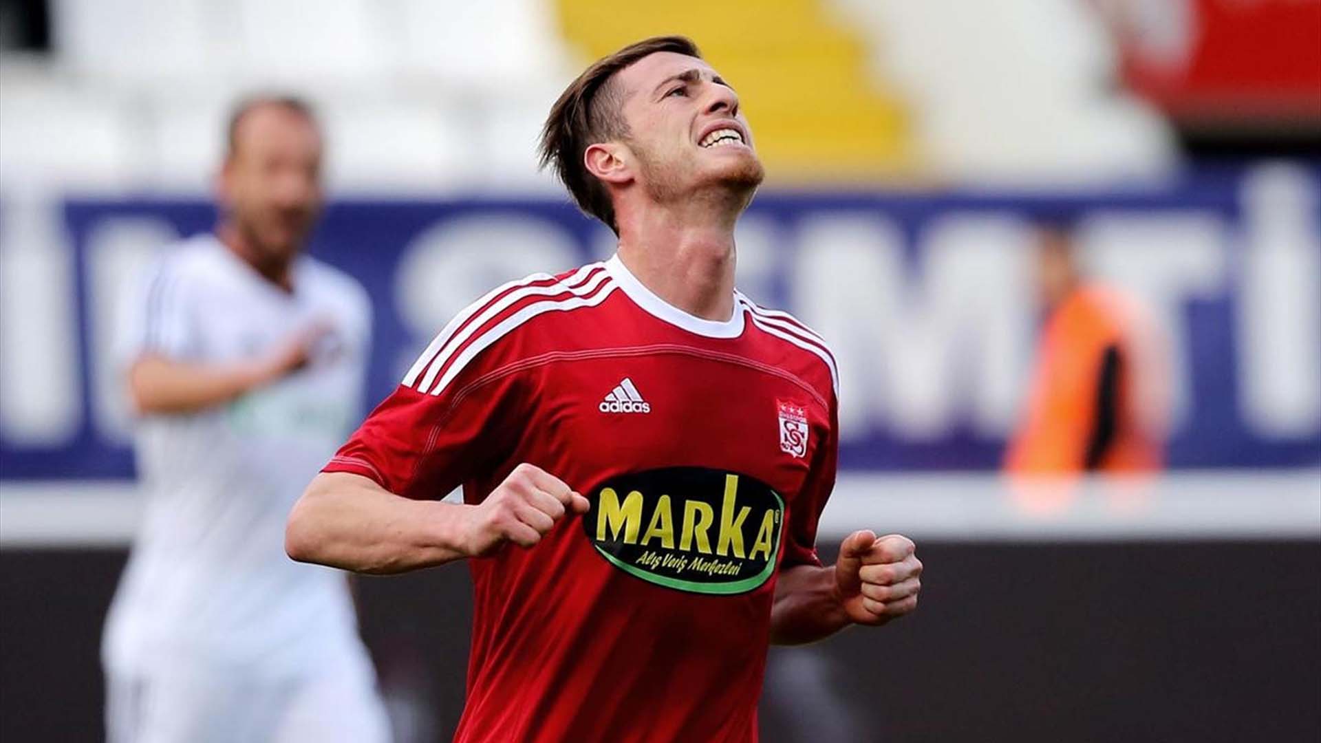 Trabzonspor'dan Hakan Arslan hamlesi! Yıldız futbolcu transfere sıcak bakıyor 