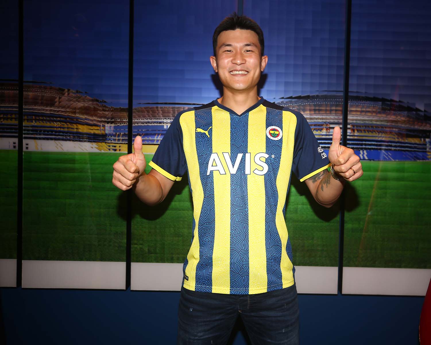 Fenerbahçe'nin can damarını aldılar! Min Jae Kim'in transferi tamamlandı, yeni takımı belli oldu! 